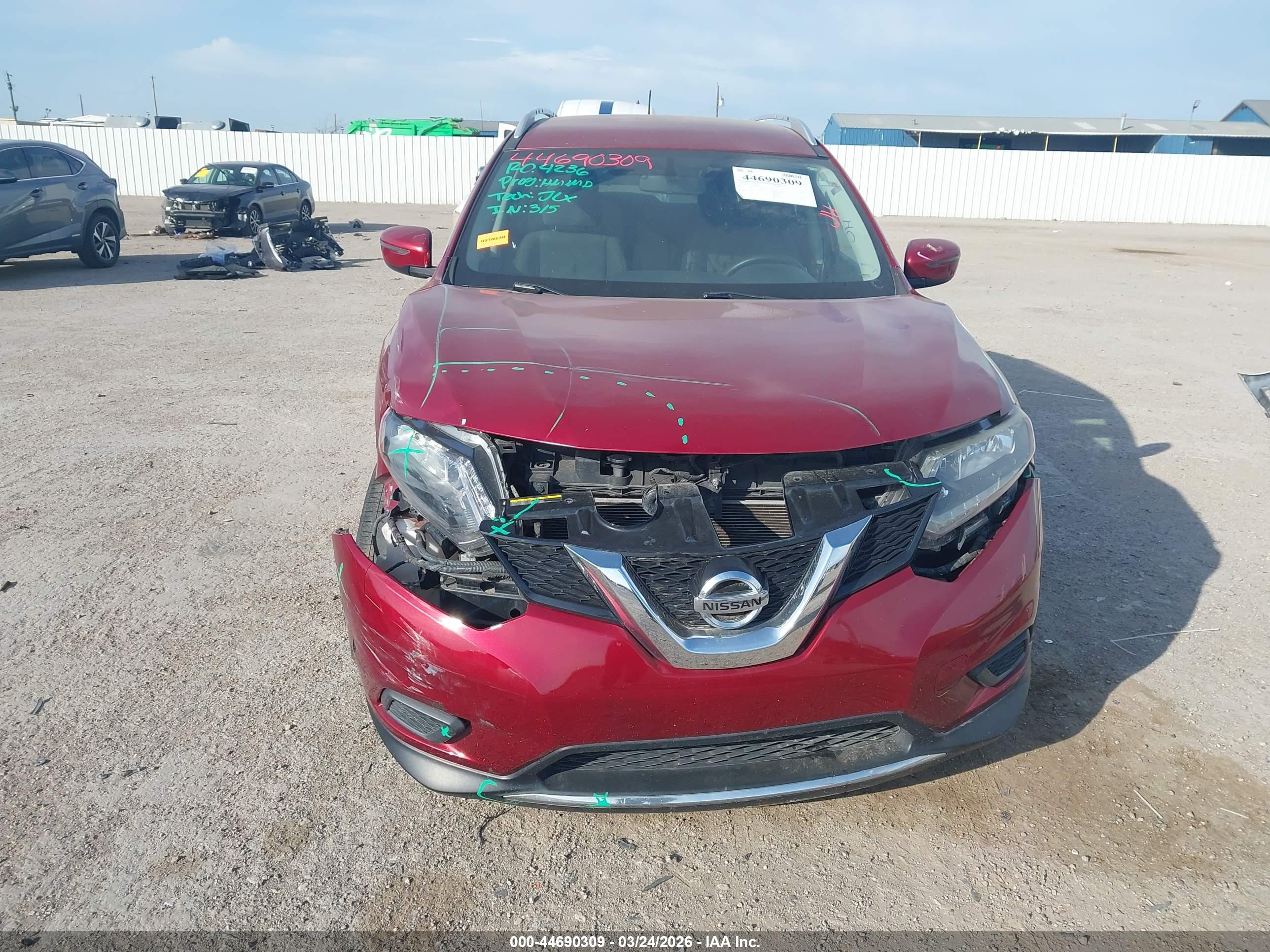 NISSAN ROGUE image 6