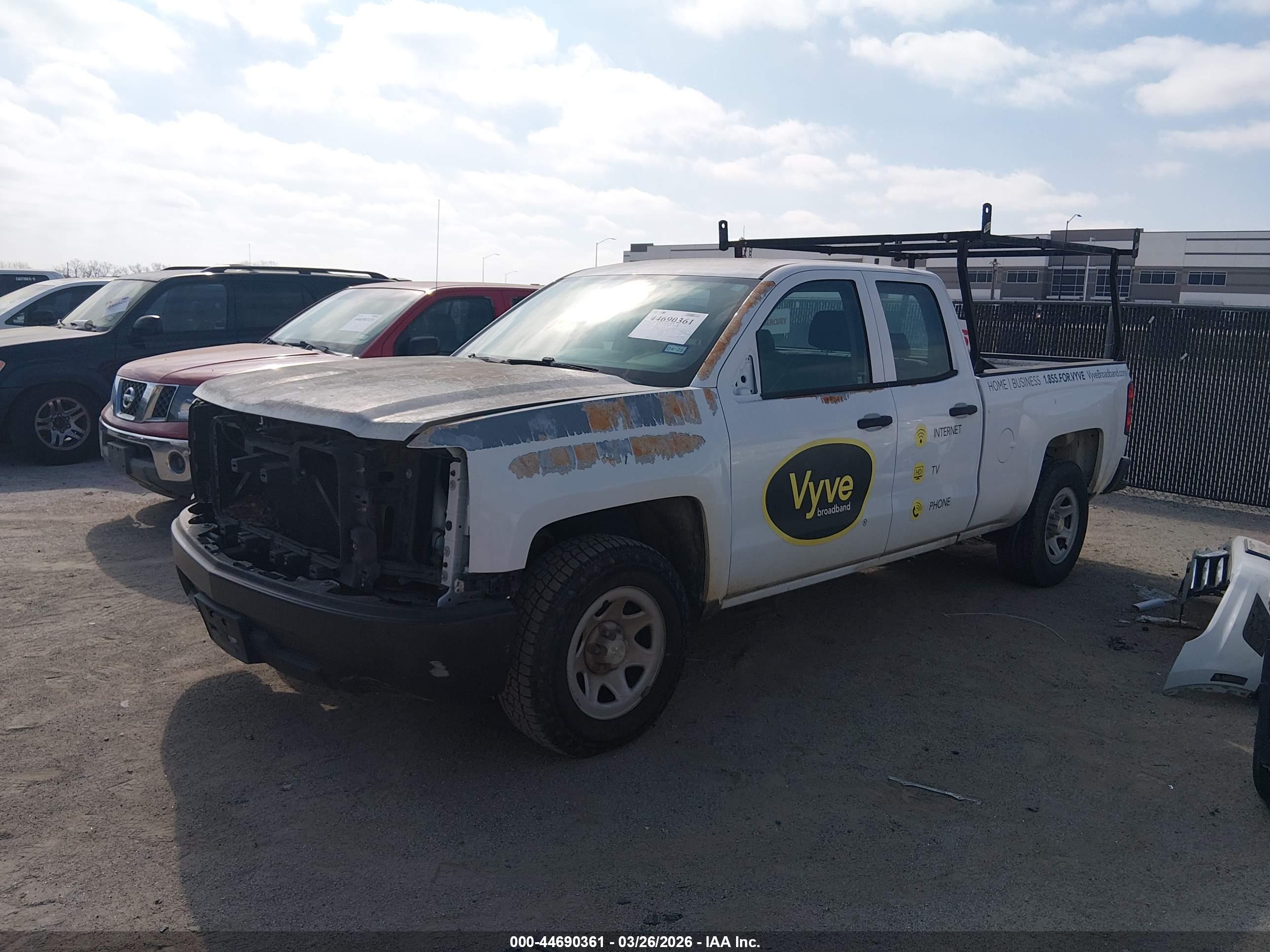 CHEVROLET SILVERADO image 2
