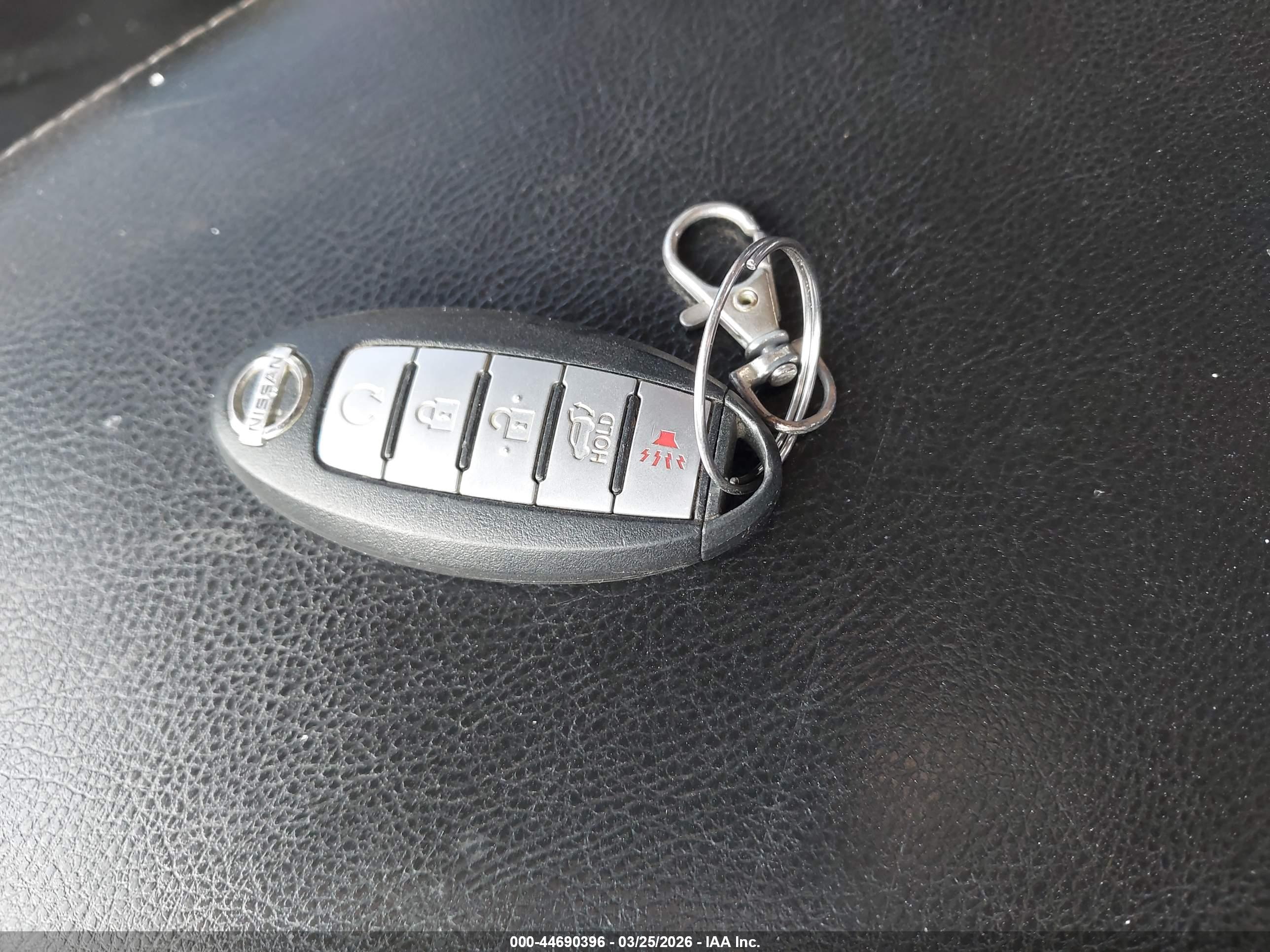 NISSAN PATHFINDER image 11