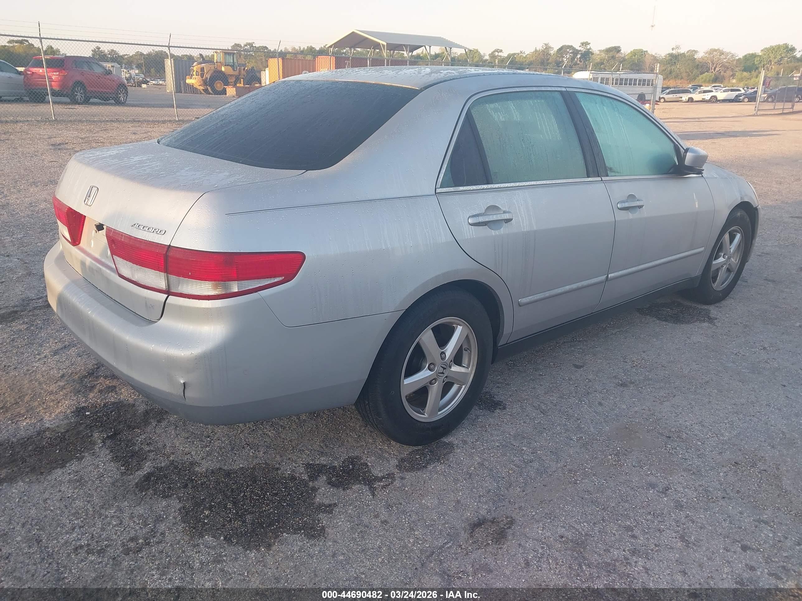 HONDA ACCORD image 4