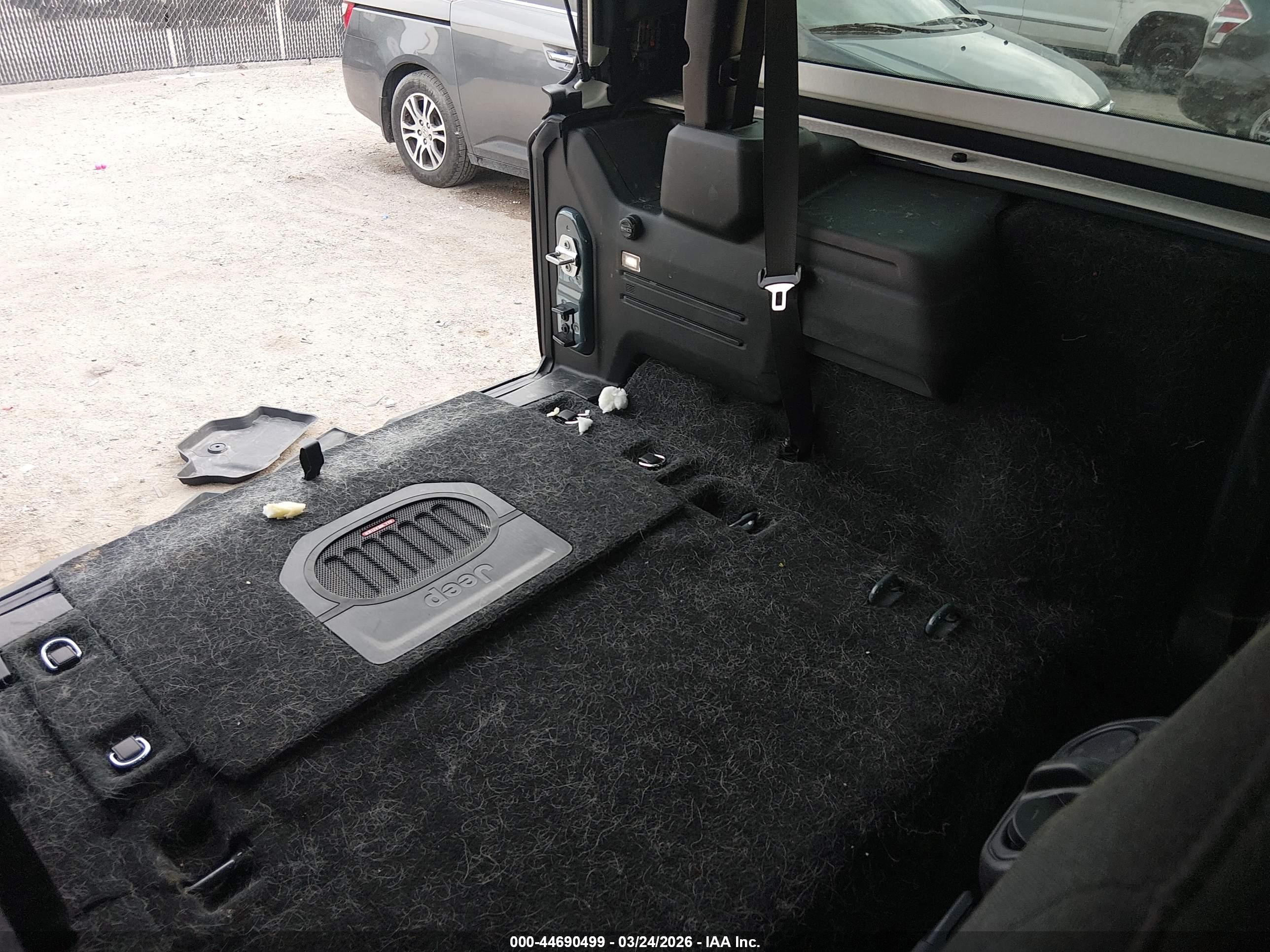 JEEP WRANGLER image 8