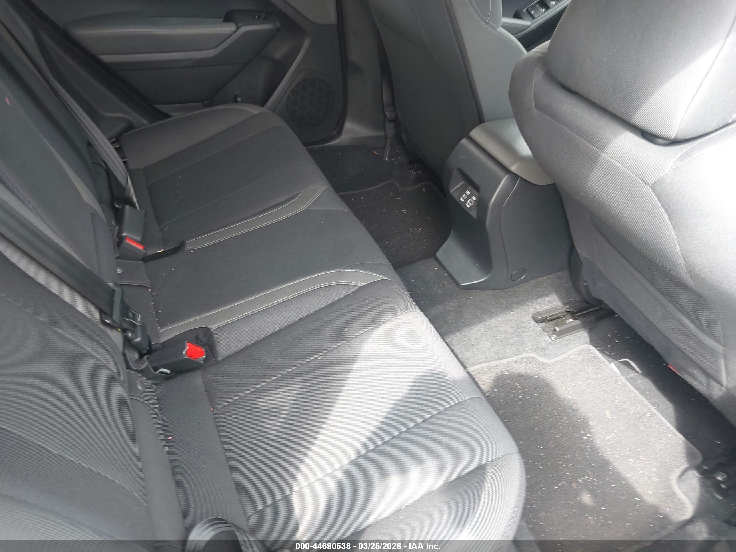 SUBARU CROSSTREK image 8