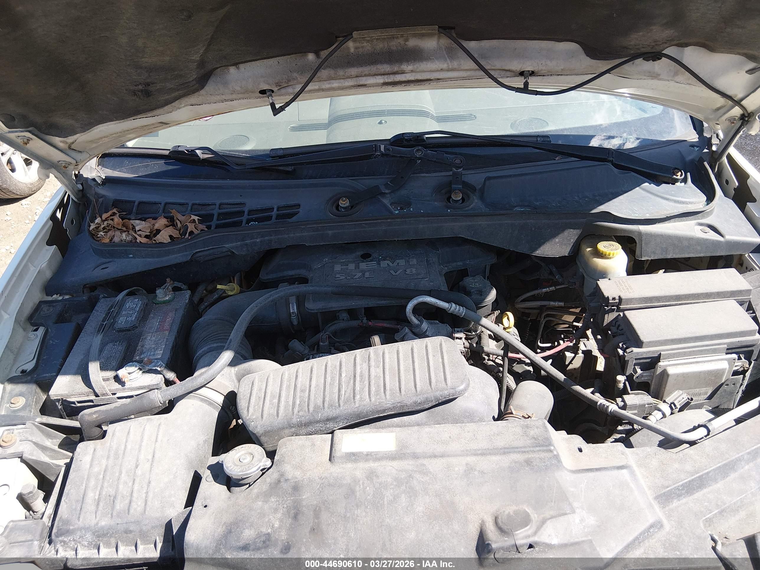 CHRYSLER ASPEN image 10