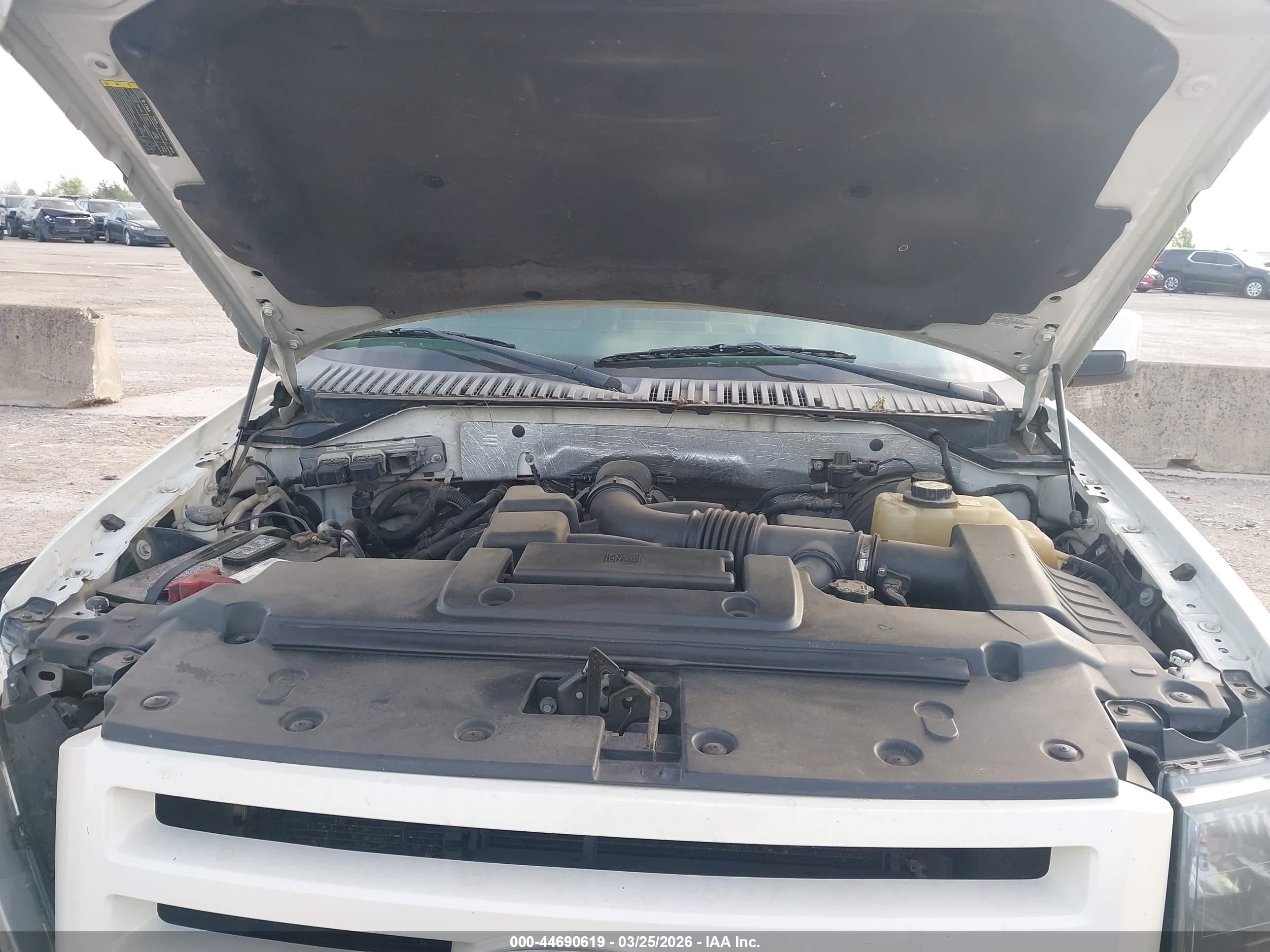 FORD EXPEDITION image 10