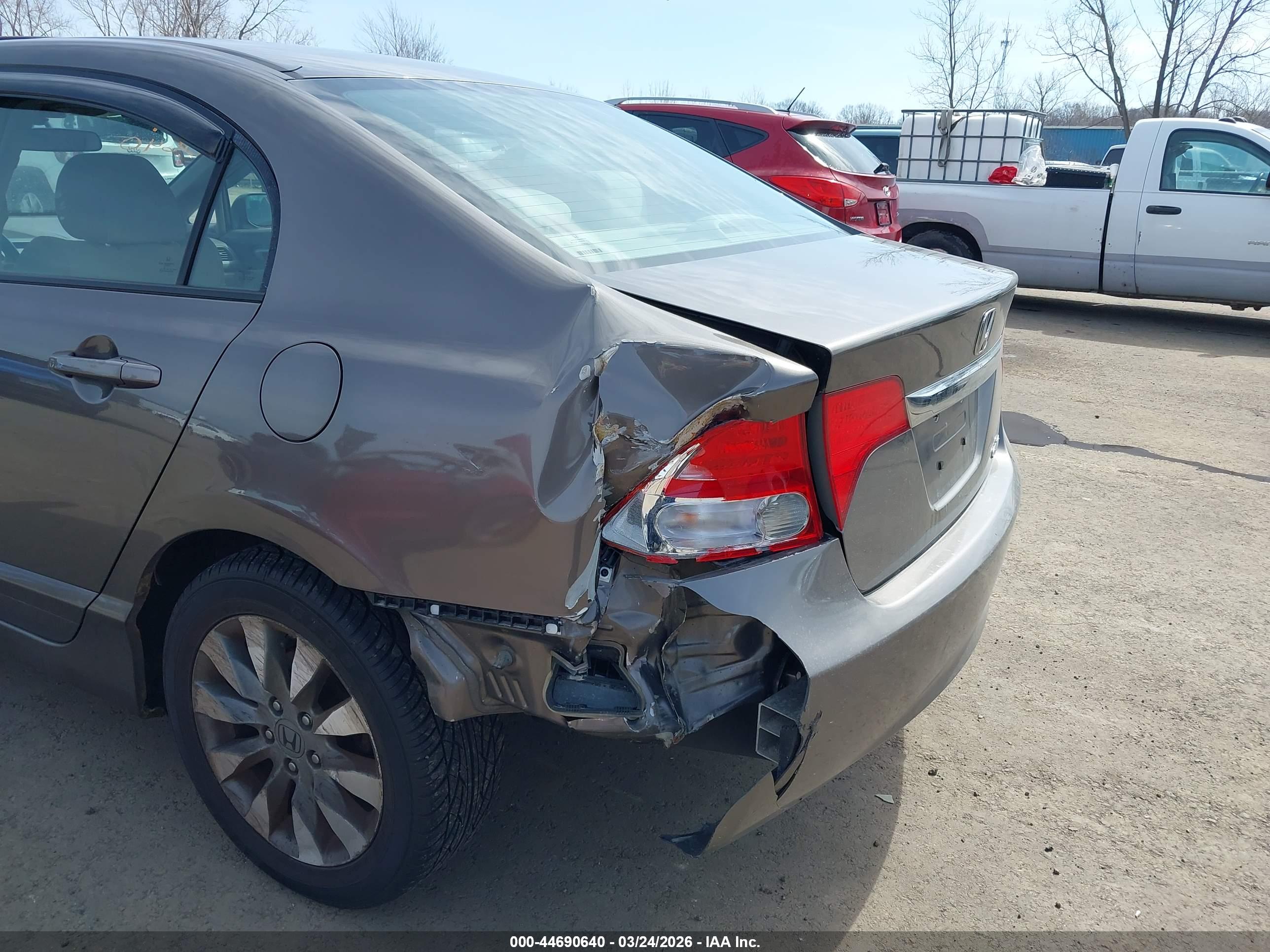 HONDA CIVIC image 6