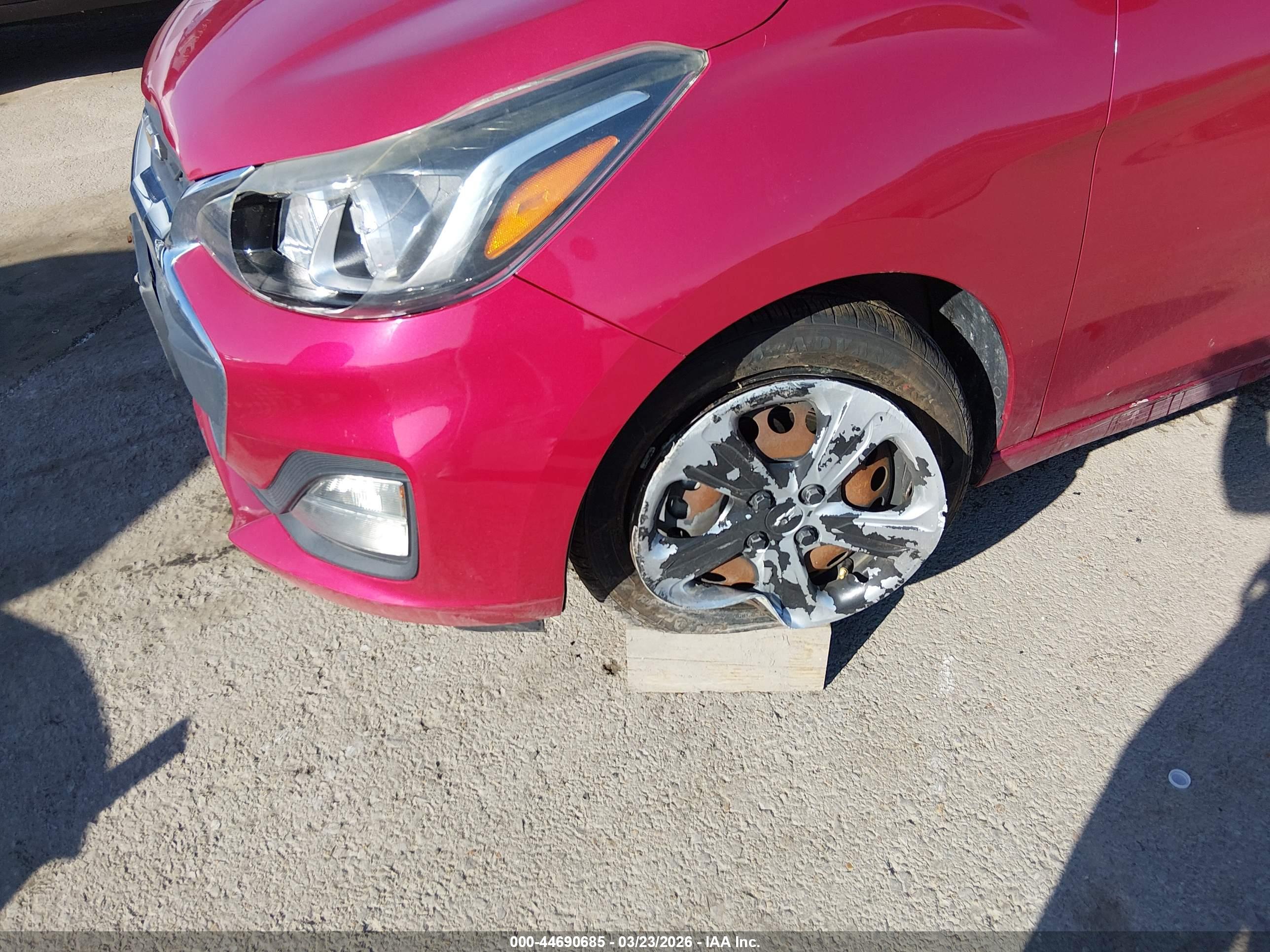 CHEVROLET SPARK image 6