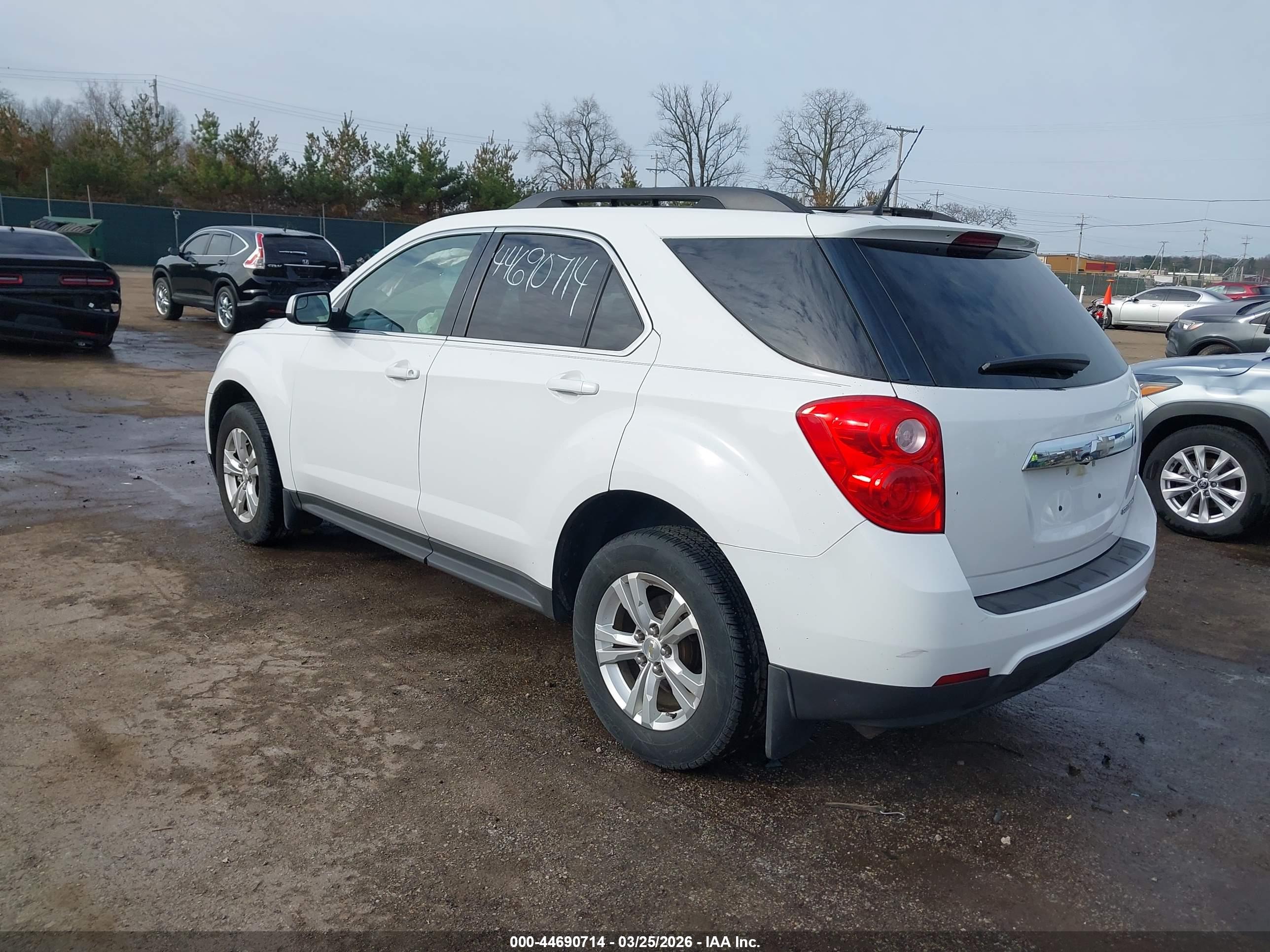 CHEVROLET EQUINOX image 3