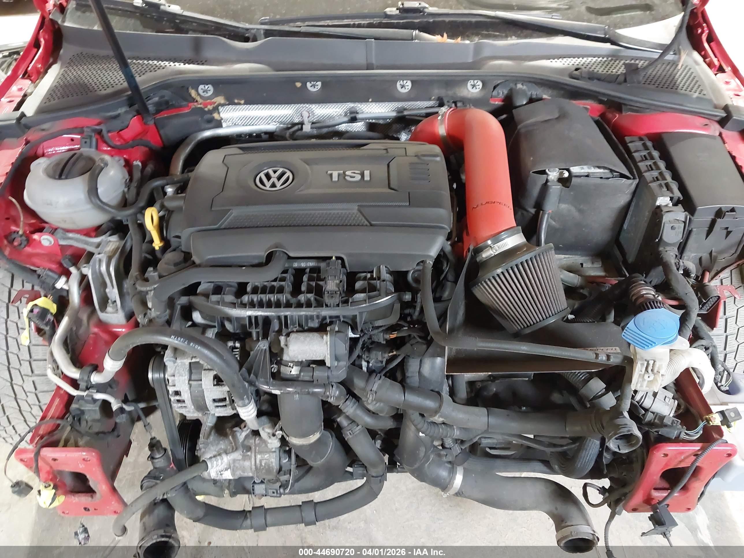 VOLKSWAGEN GOLF image 10
