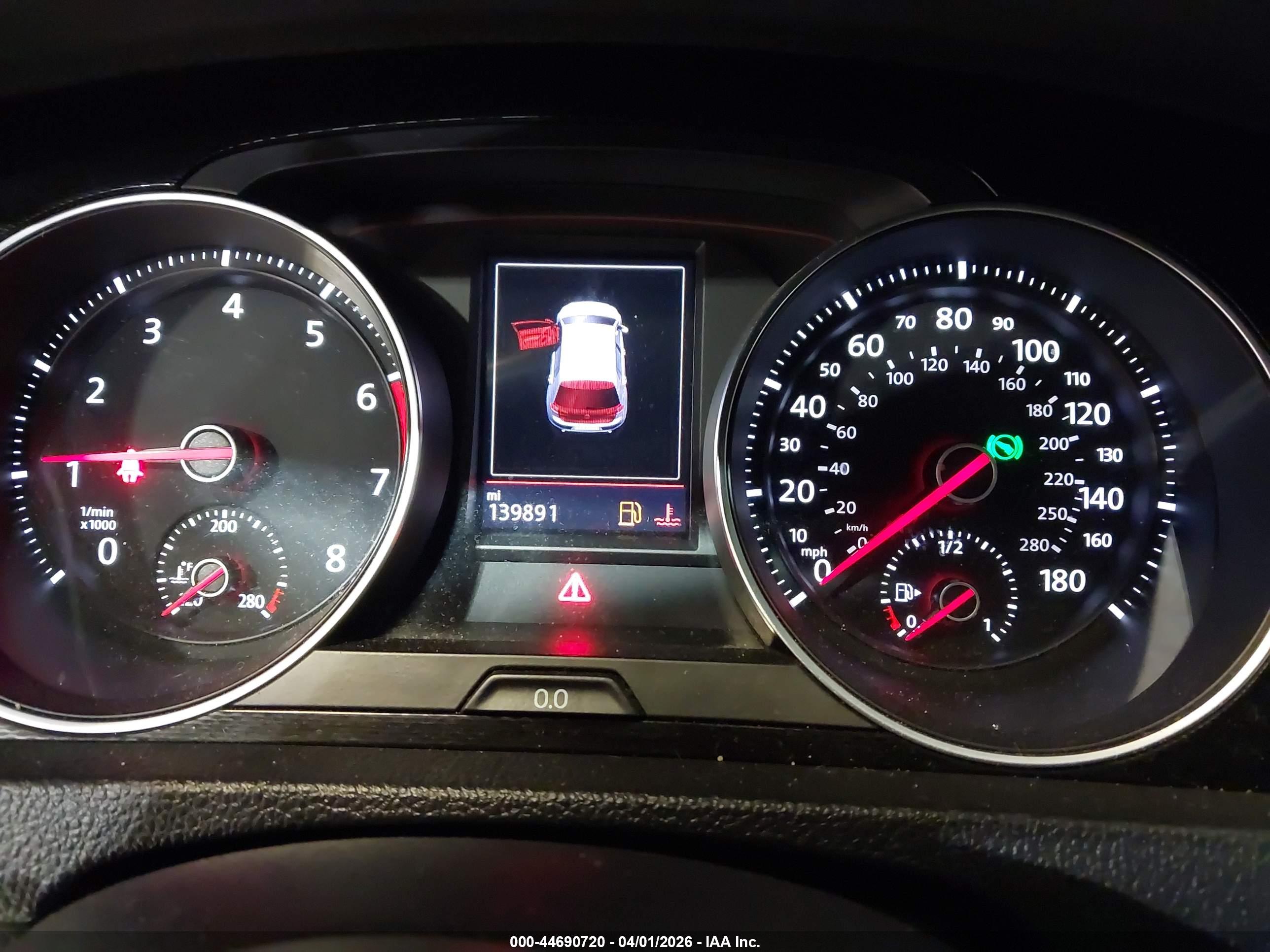 VOLKSWAGEN GOLF image 7