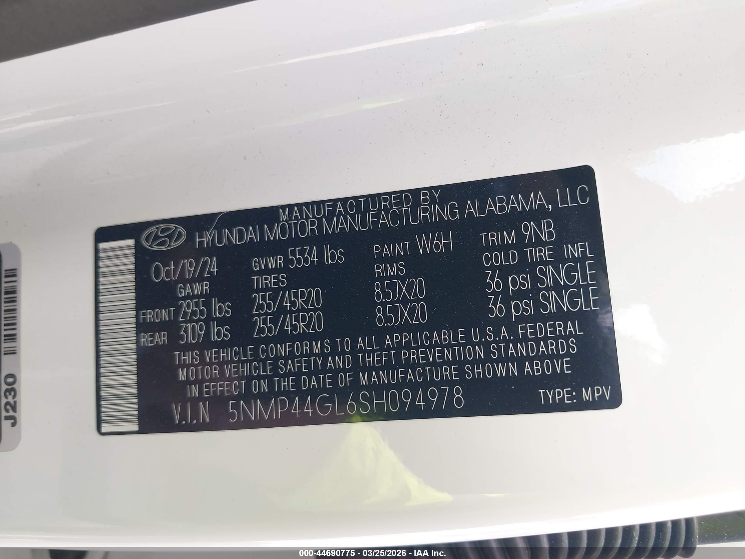 HYUNDAI SANTA image 9