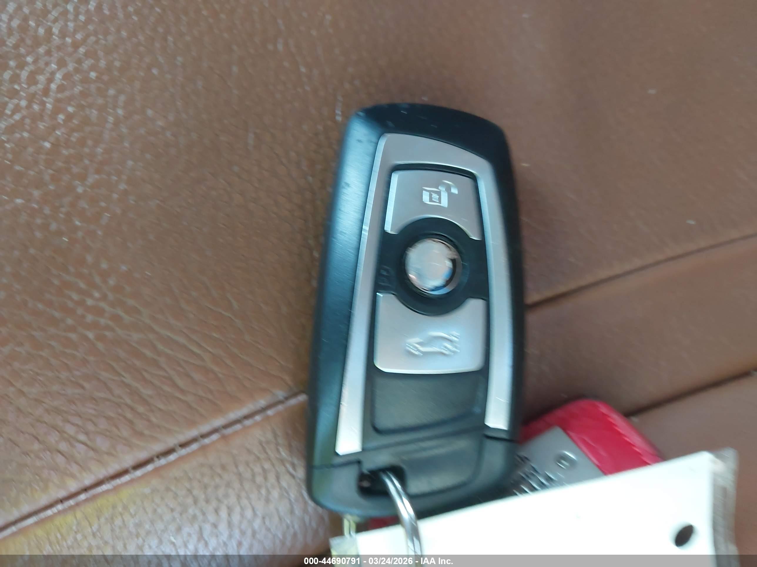 BMW 328I image 11