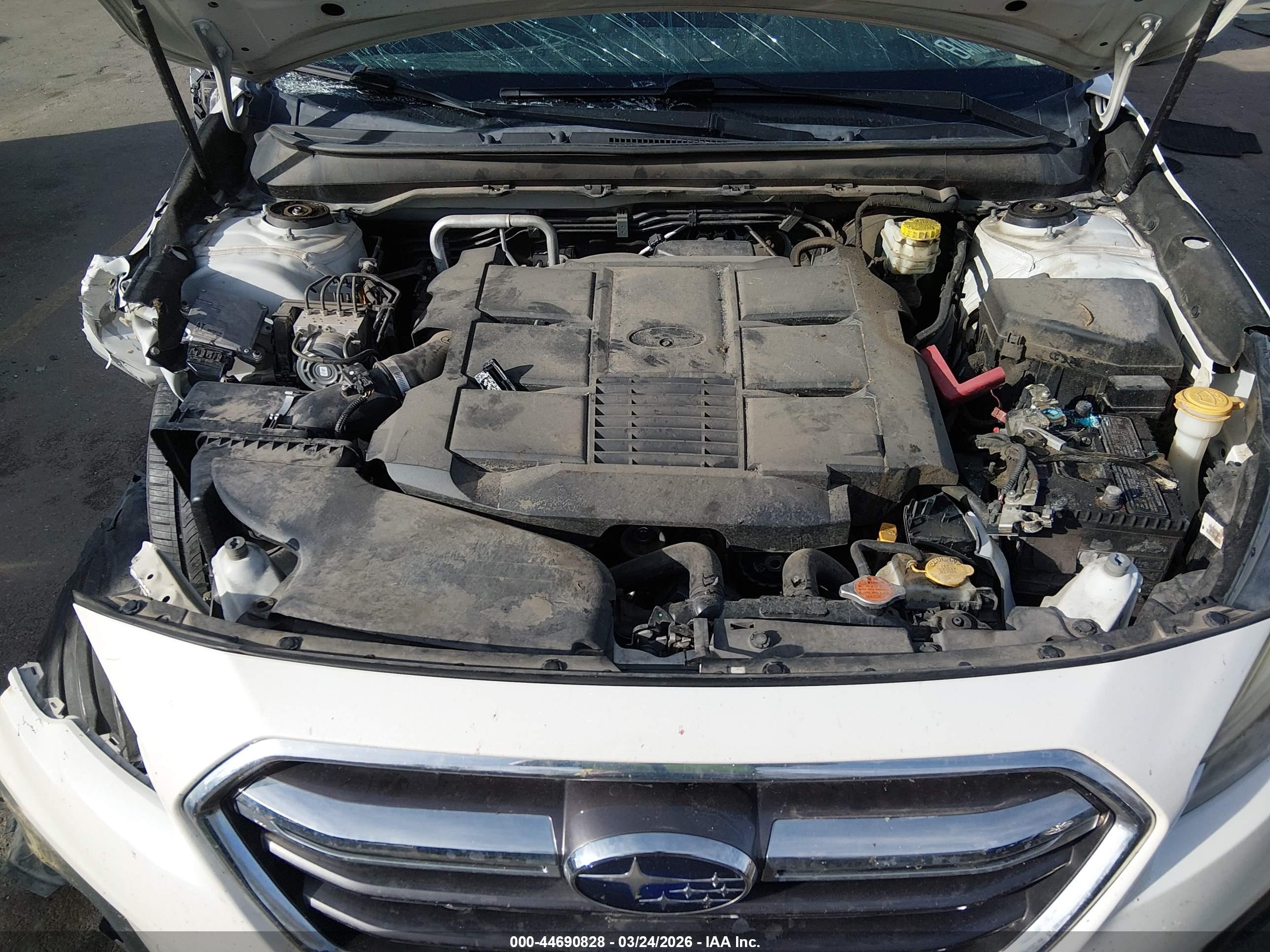 SUBARU OUTBACK image 10