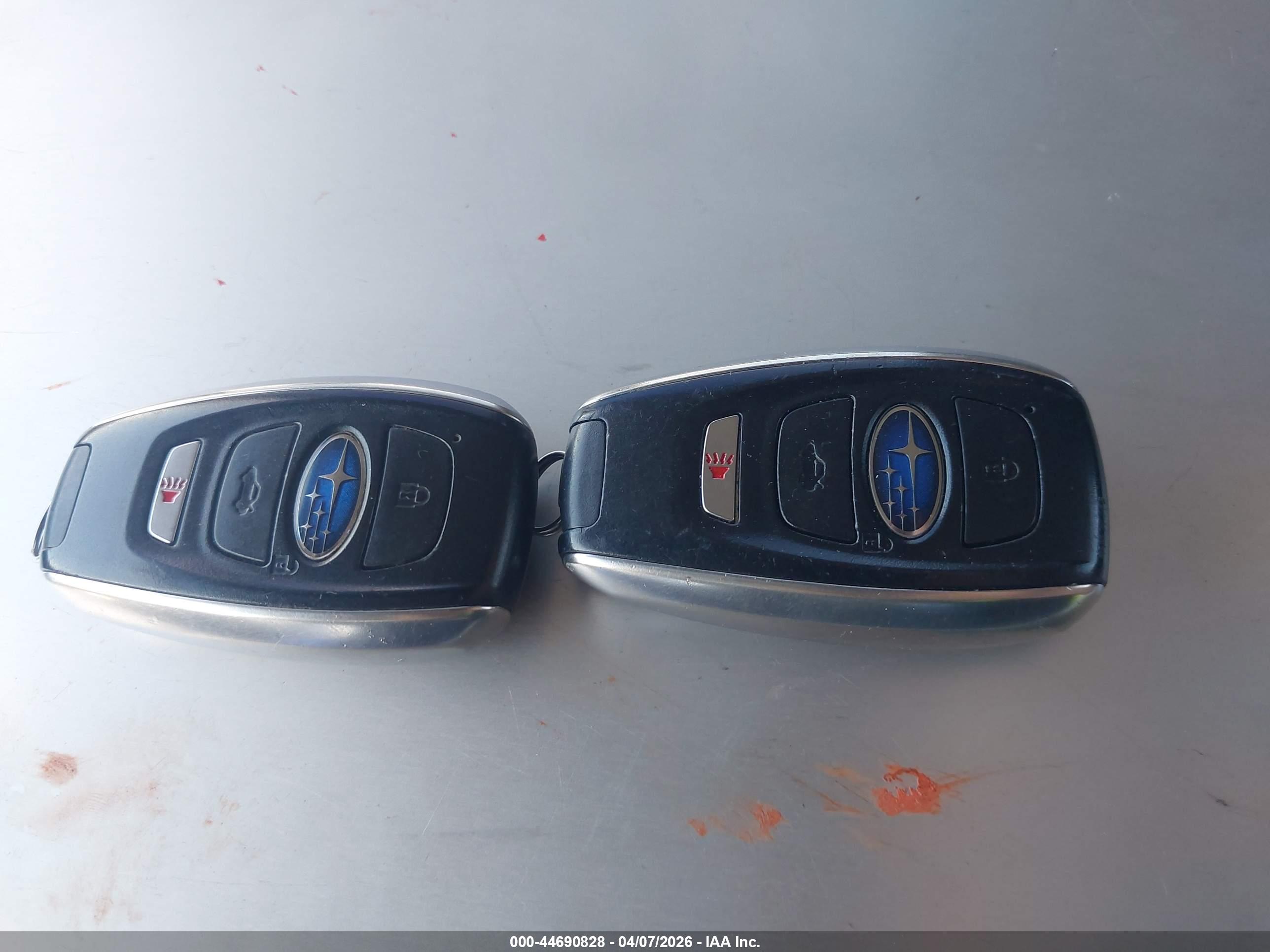 SUBARU OUTBACK image 11