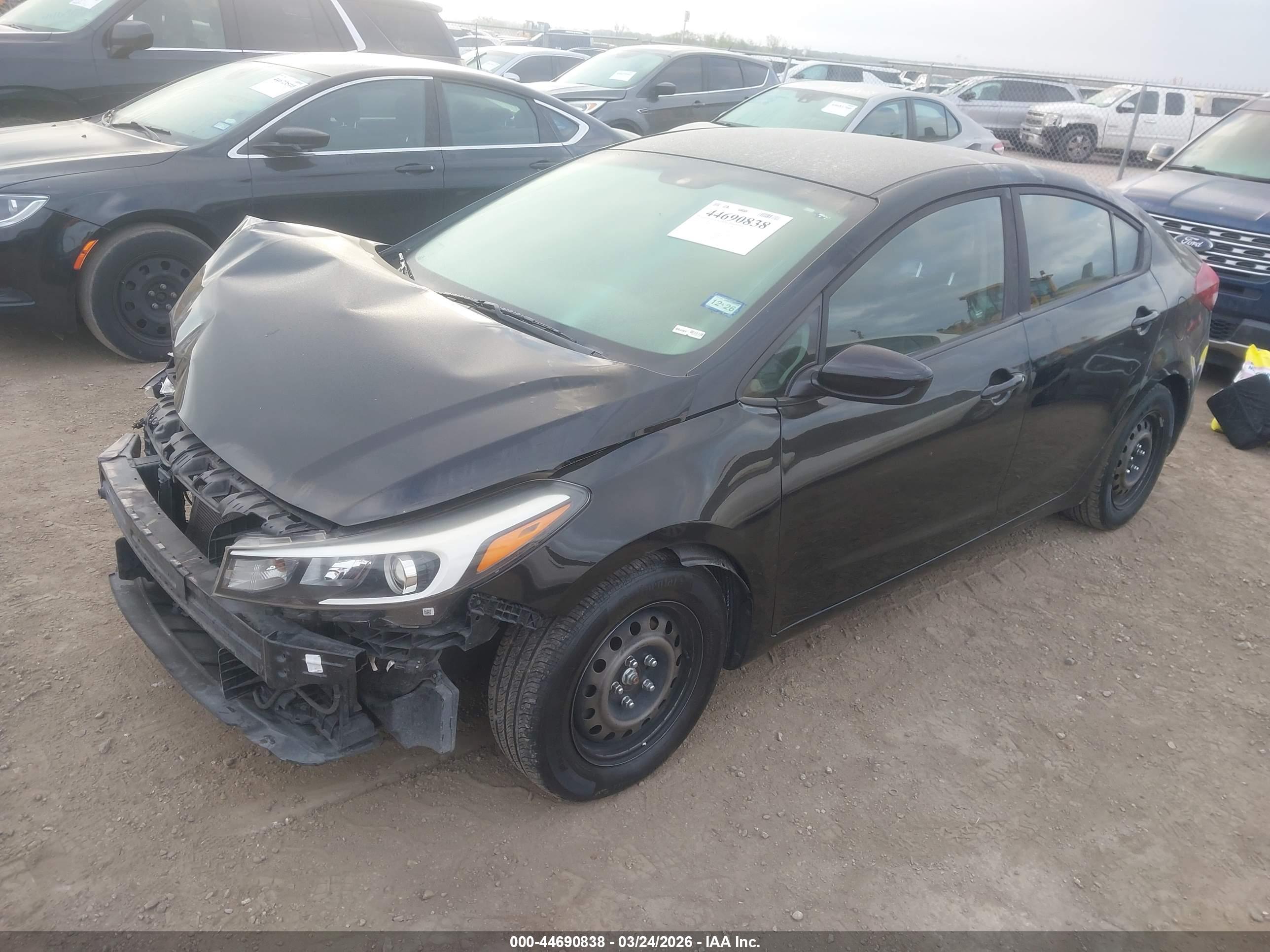 KIA FORTE image 2