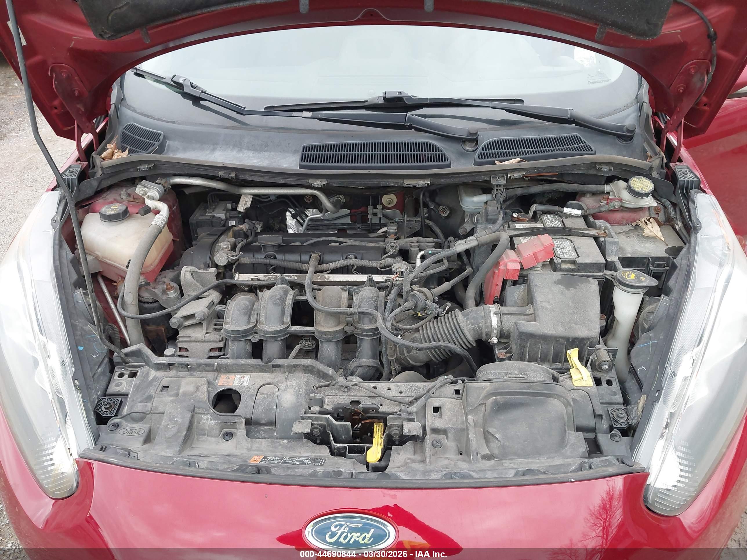FORD FIESTA image 10