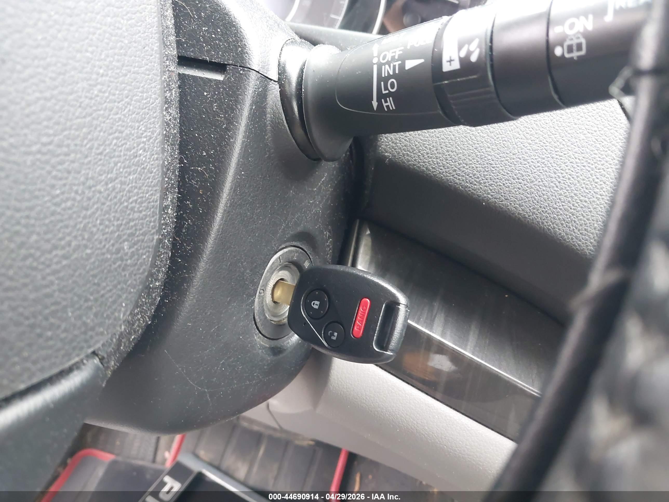 HONDA CR-V image 11
