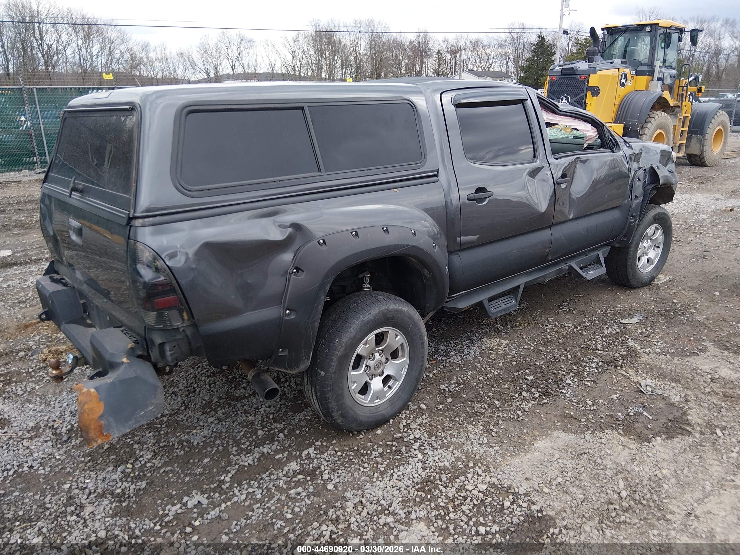 TOYOTA TACOMA image 4