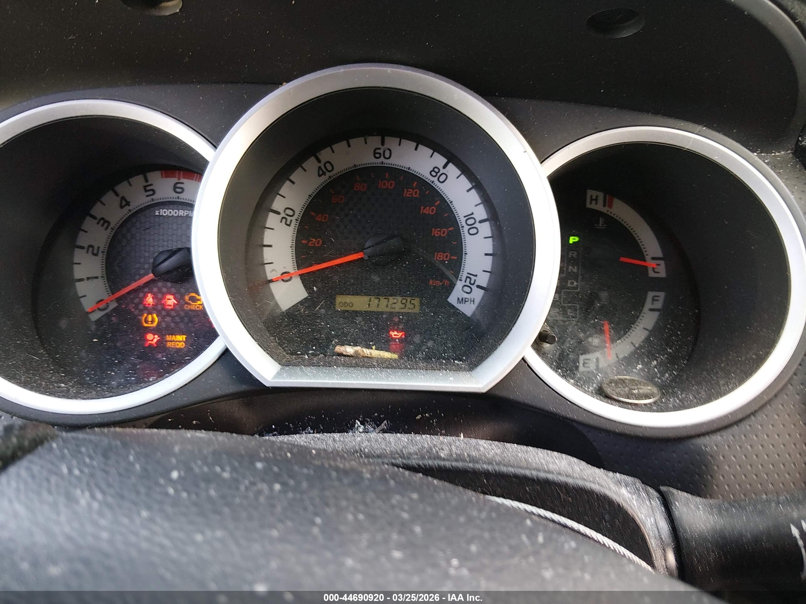 TOYOTA TACOMA image 7