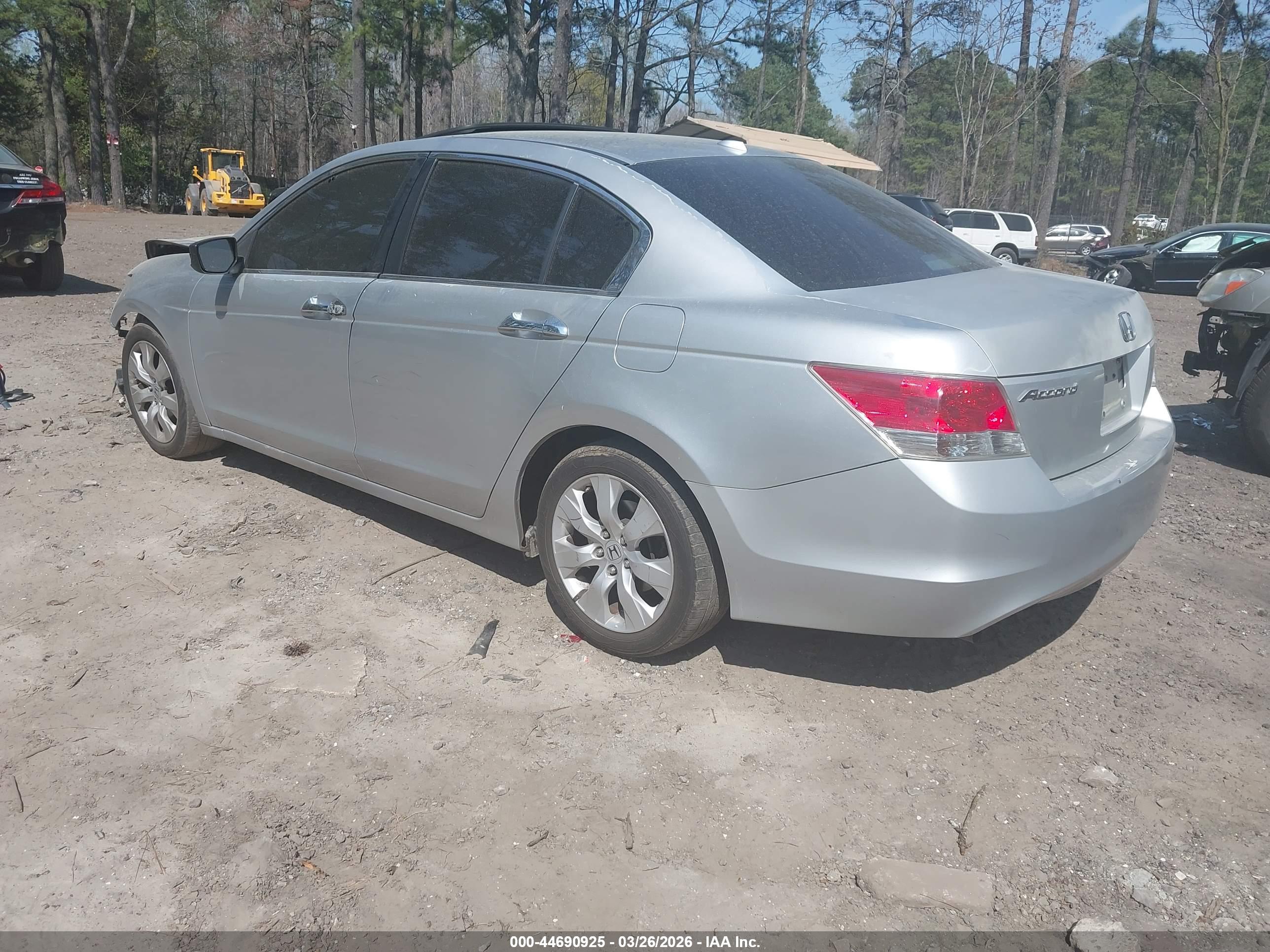 HONDA ACCORD image 3