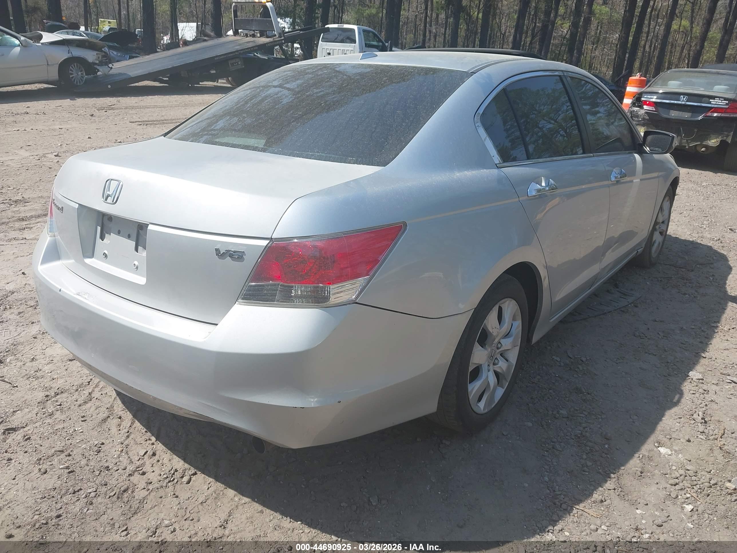 HONDA ACCORD image 4