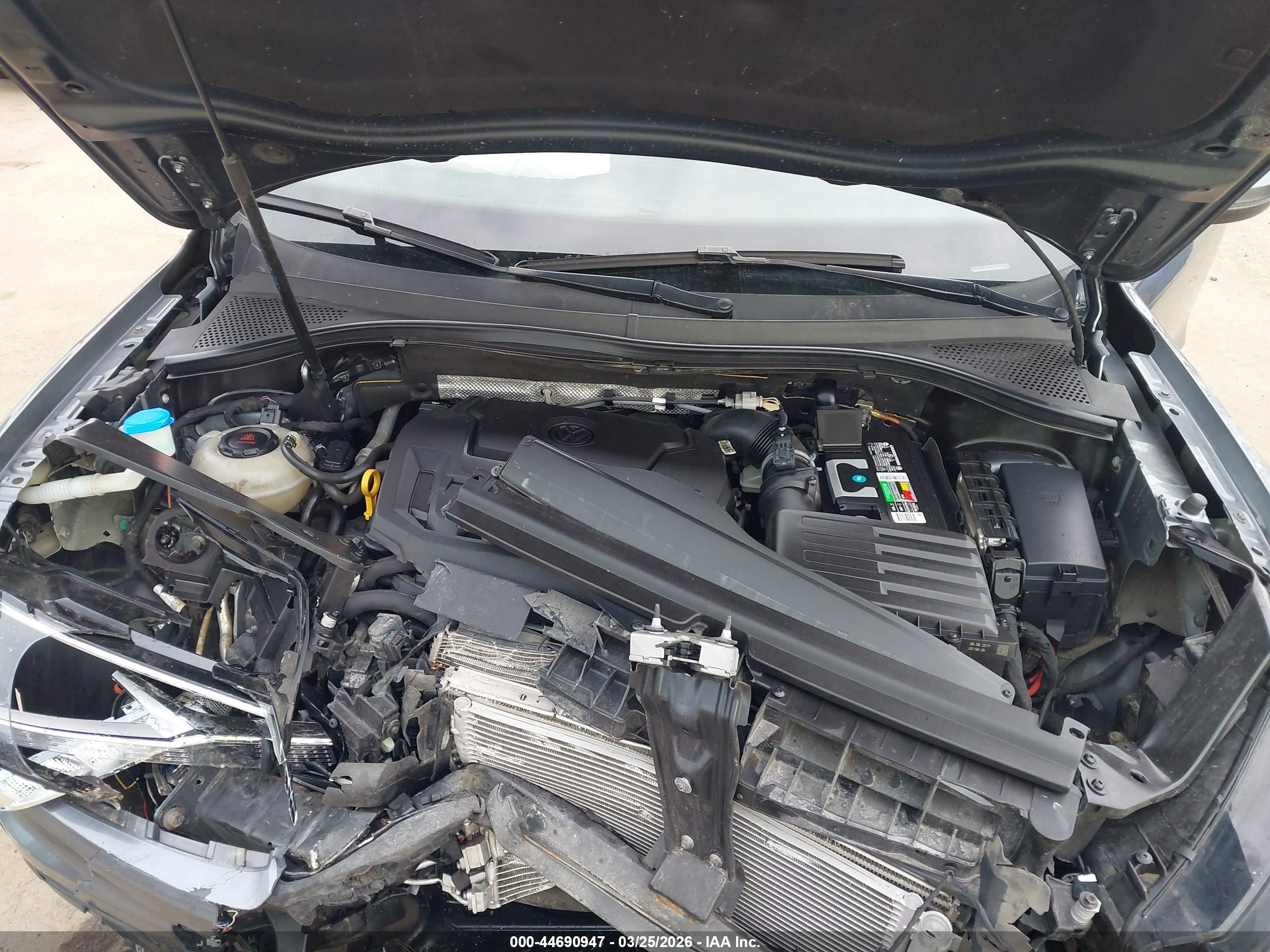 VOLKSWAGEN TIGUAN image 10