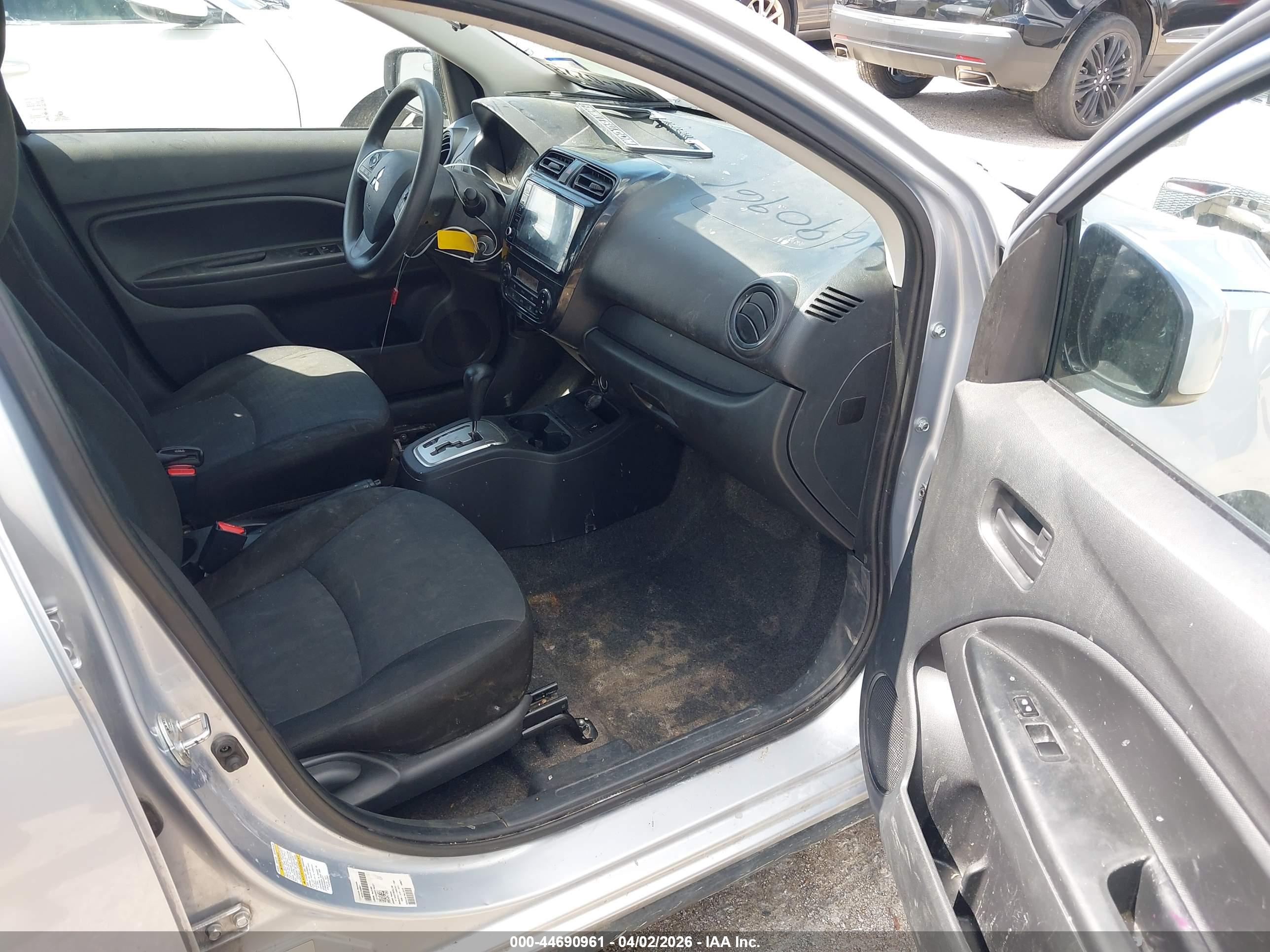MITSUBISHI MIRAGE image 5