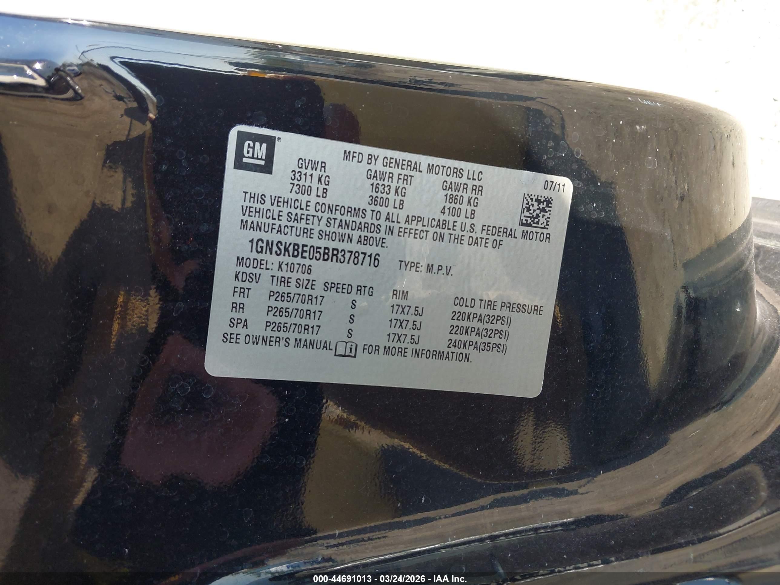 CHEVROLET TAHOE image 9
