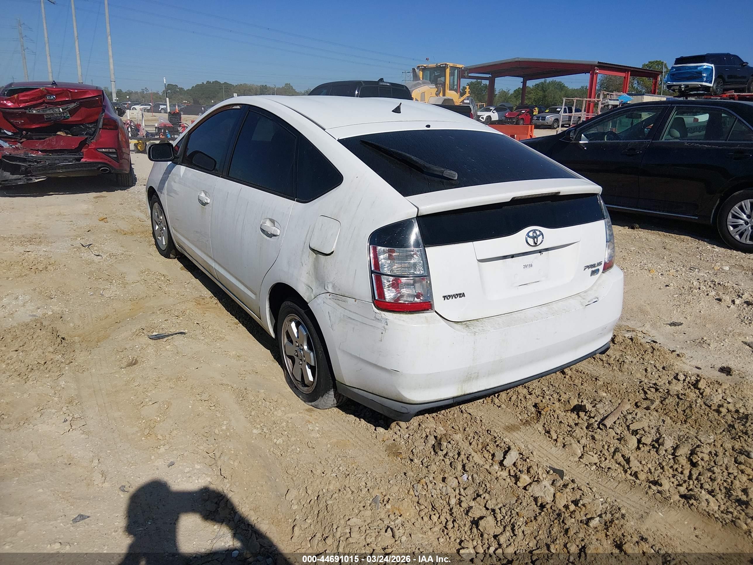 TOYOTA PRIUS image 3