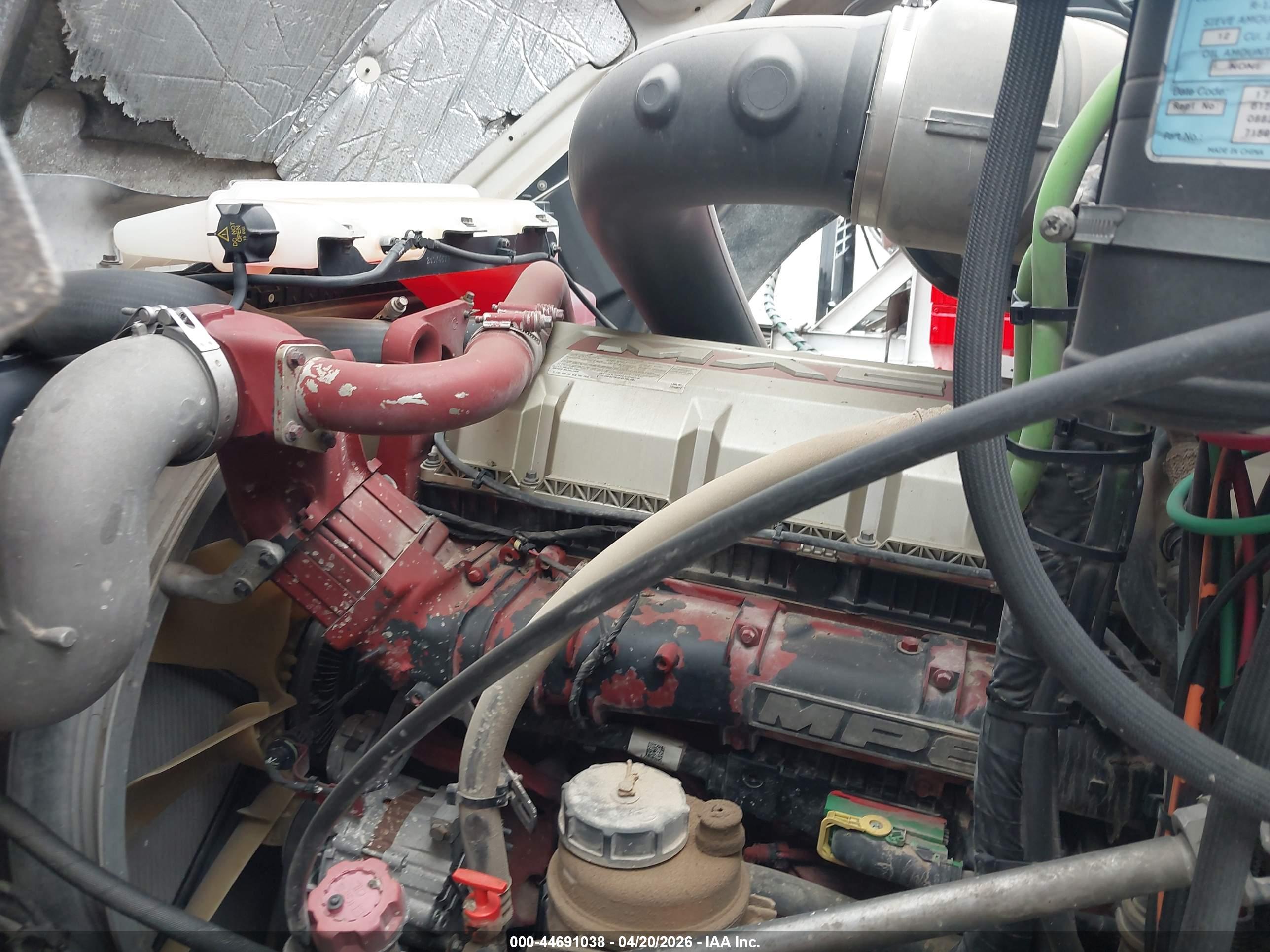 MACK 600 image 10