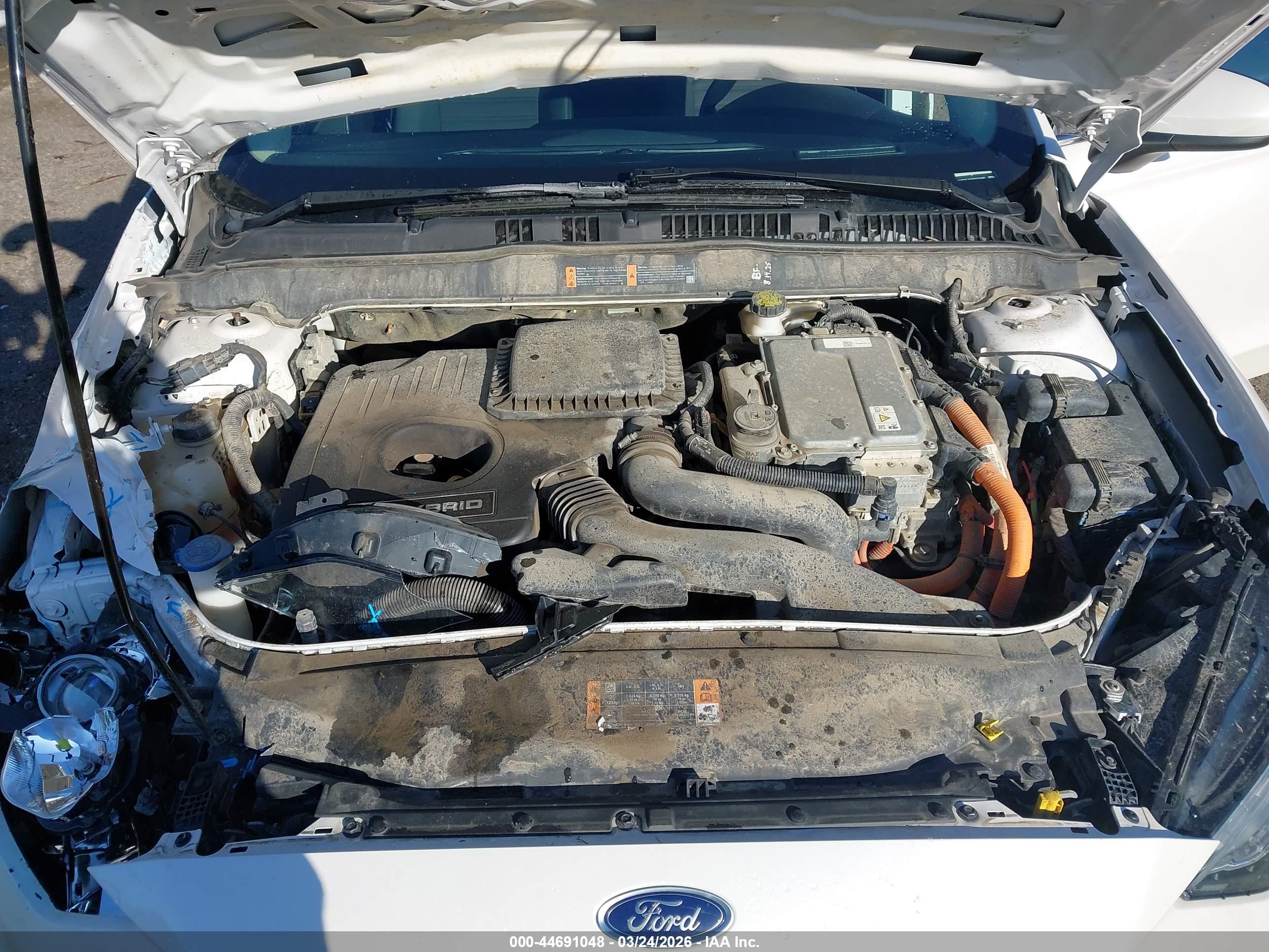 FORD FUSION image 10