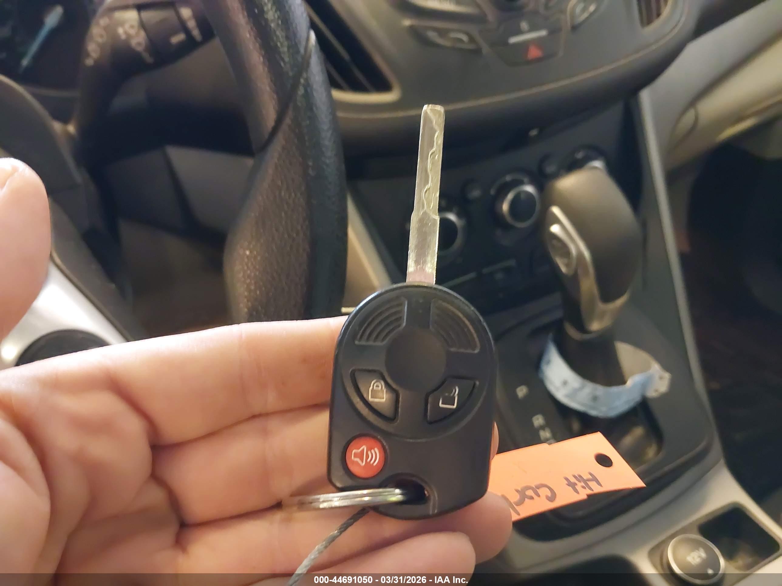 FORD ESCAPE image 11