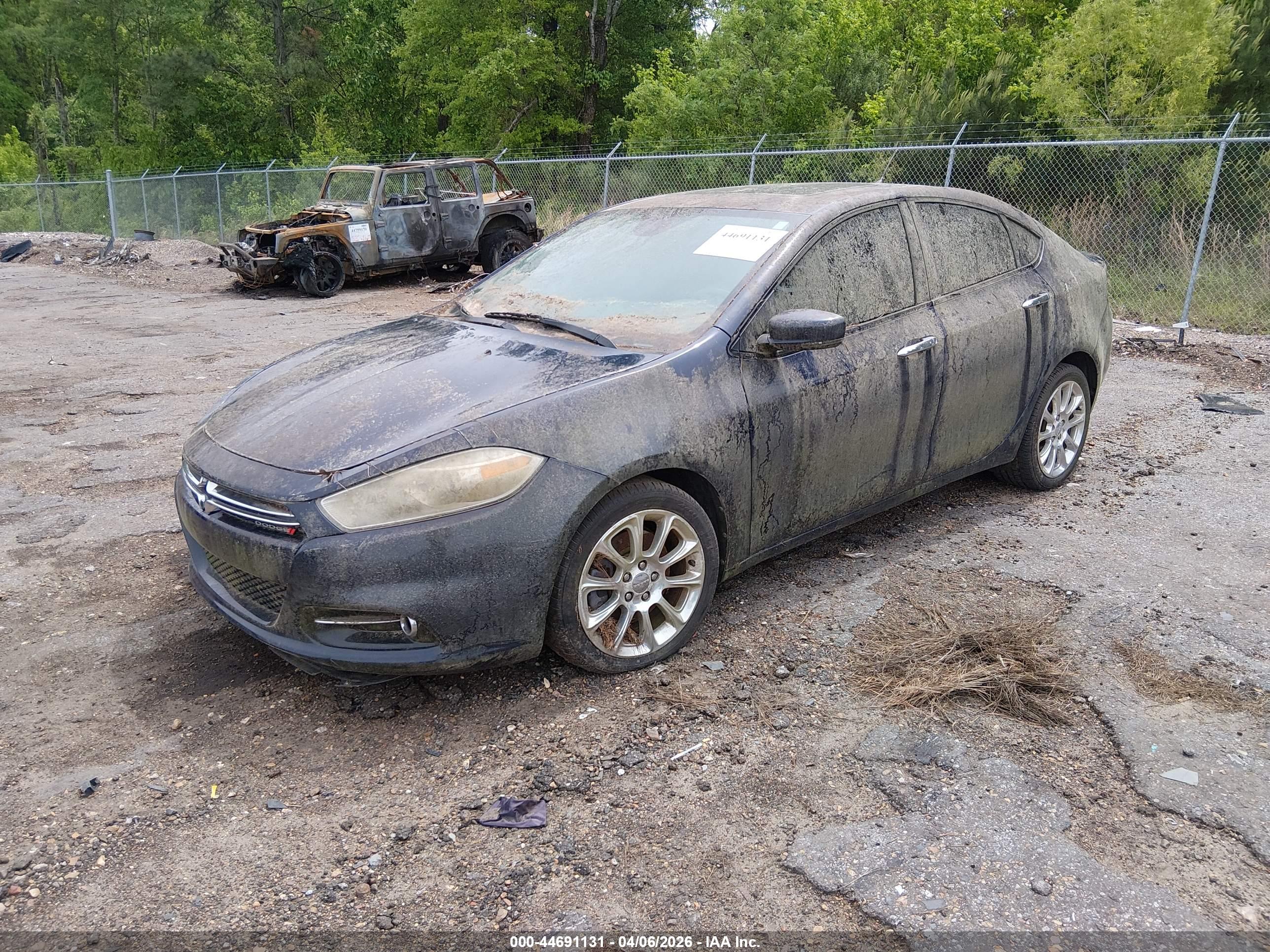 DODGE DART image 2
