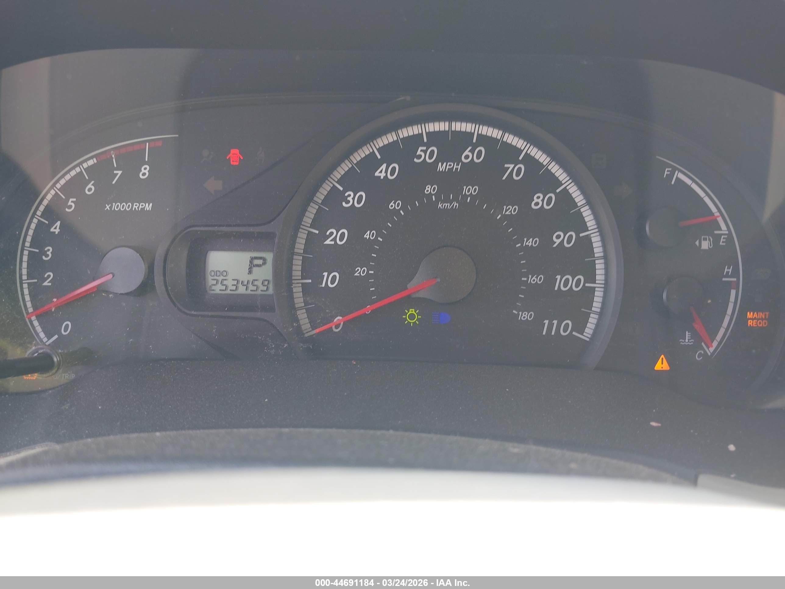 TOYOTA SIENNA image 7