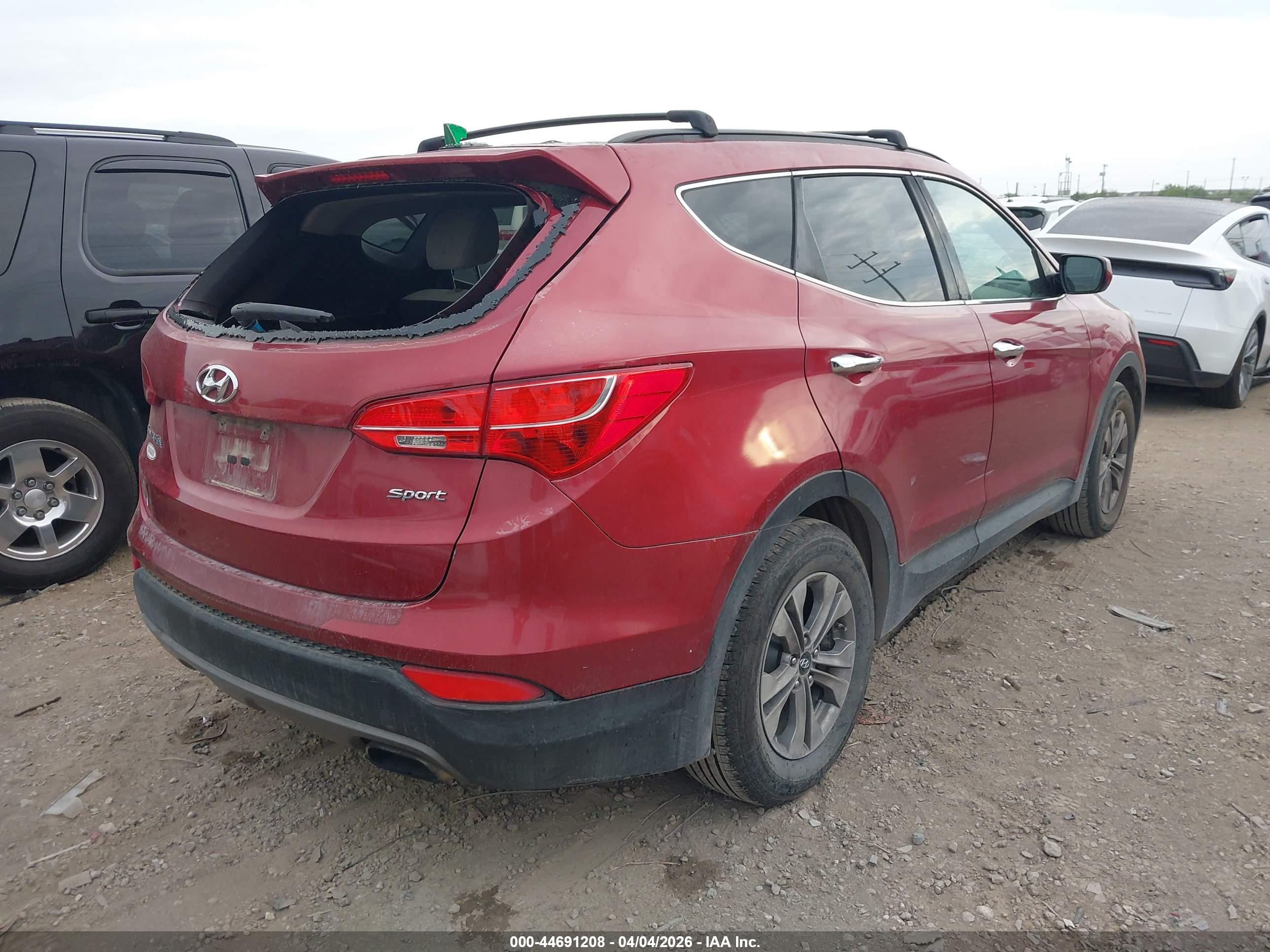 HYUNDAI SANTA image 4