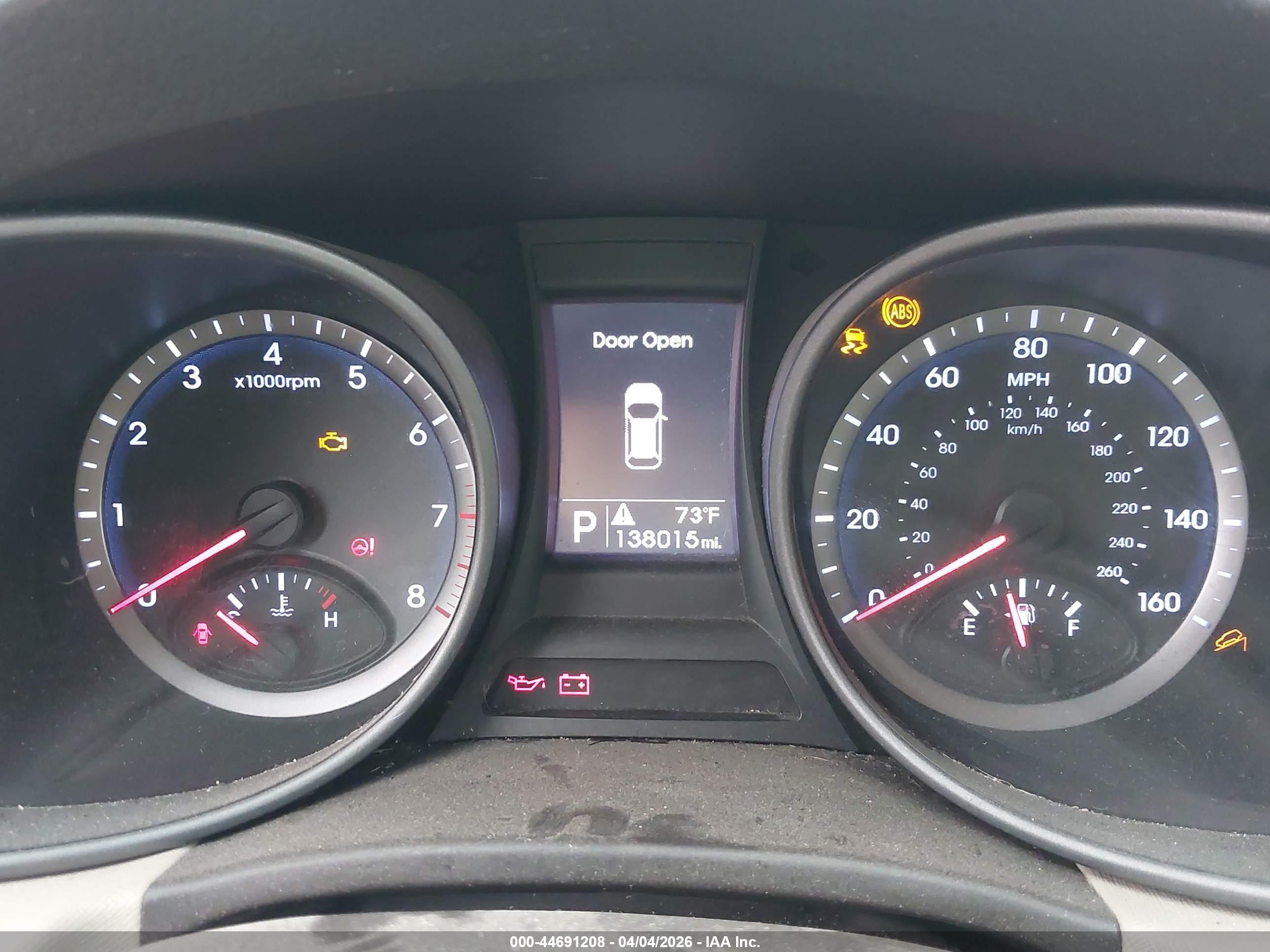 HYUNDAI SANTA image 7