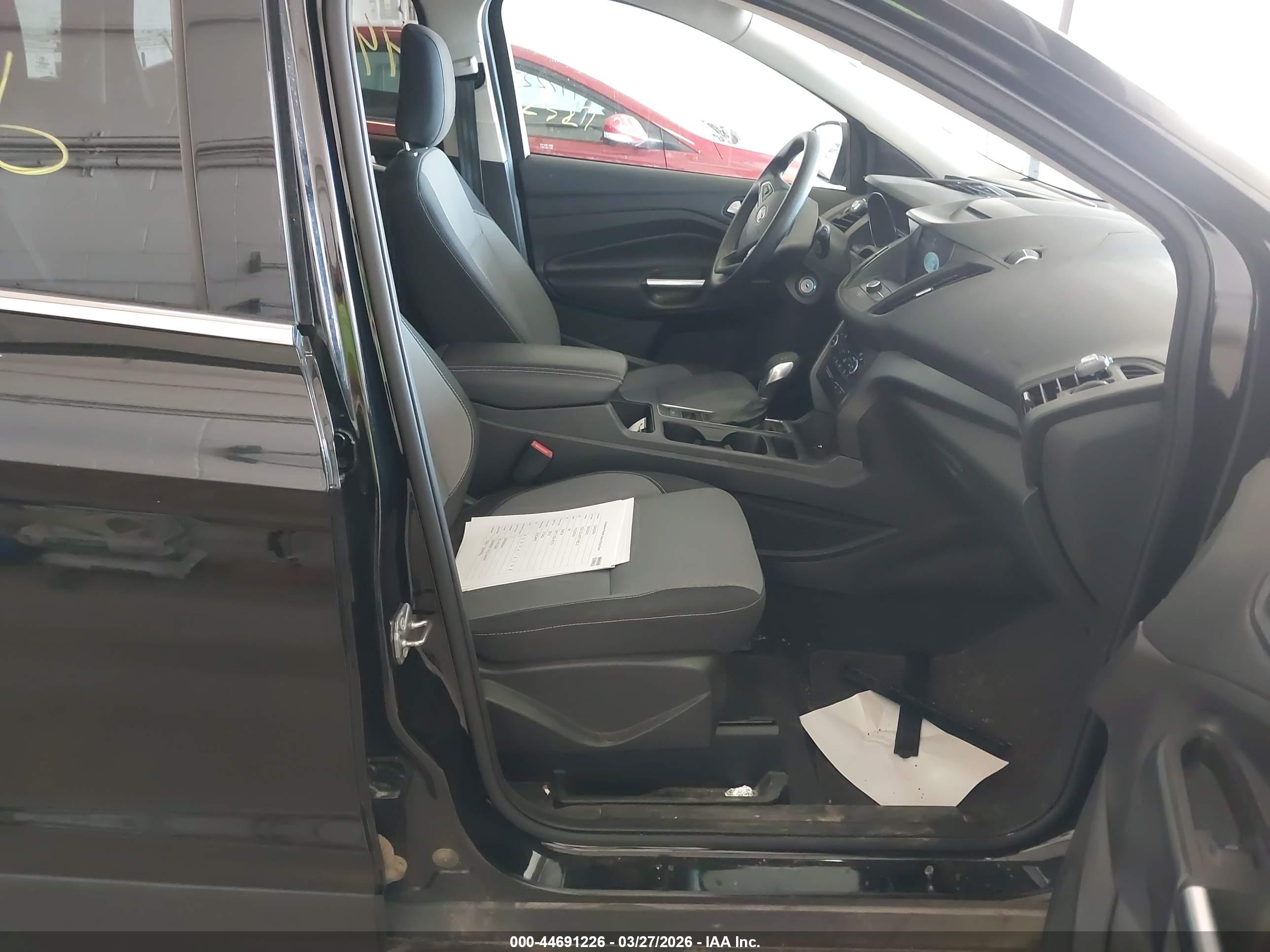 FORD ESCAPE image 5