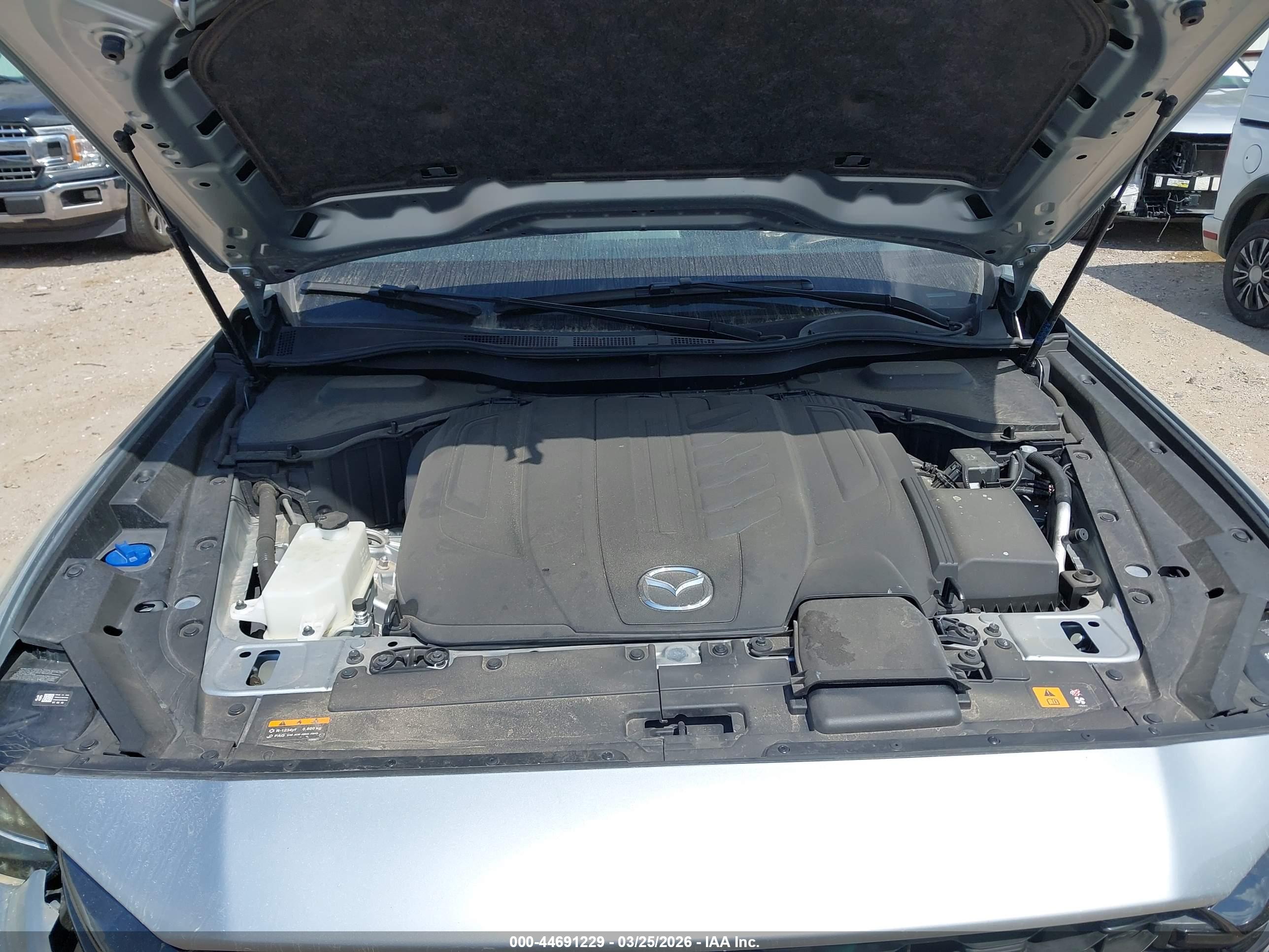MAZDA CX-90 image 10