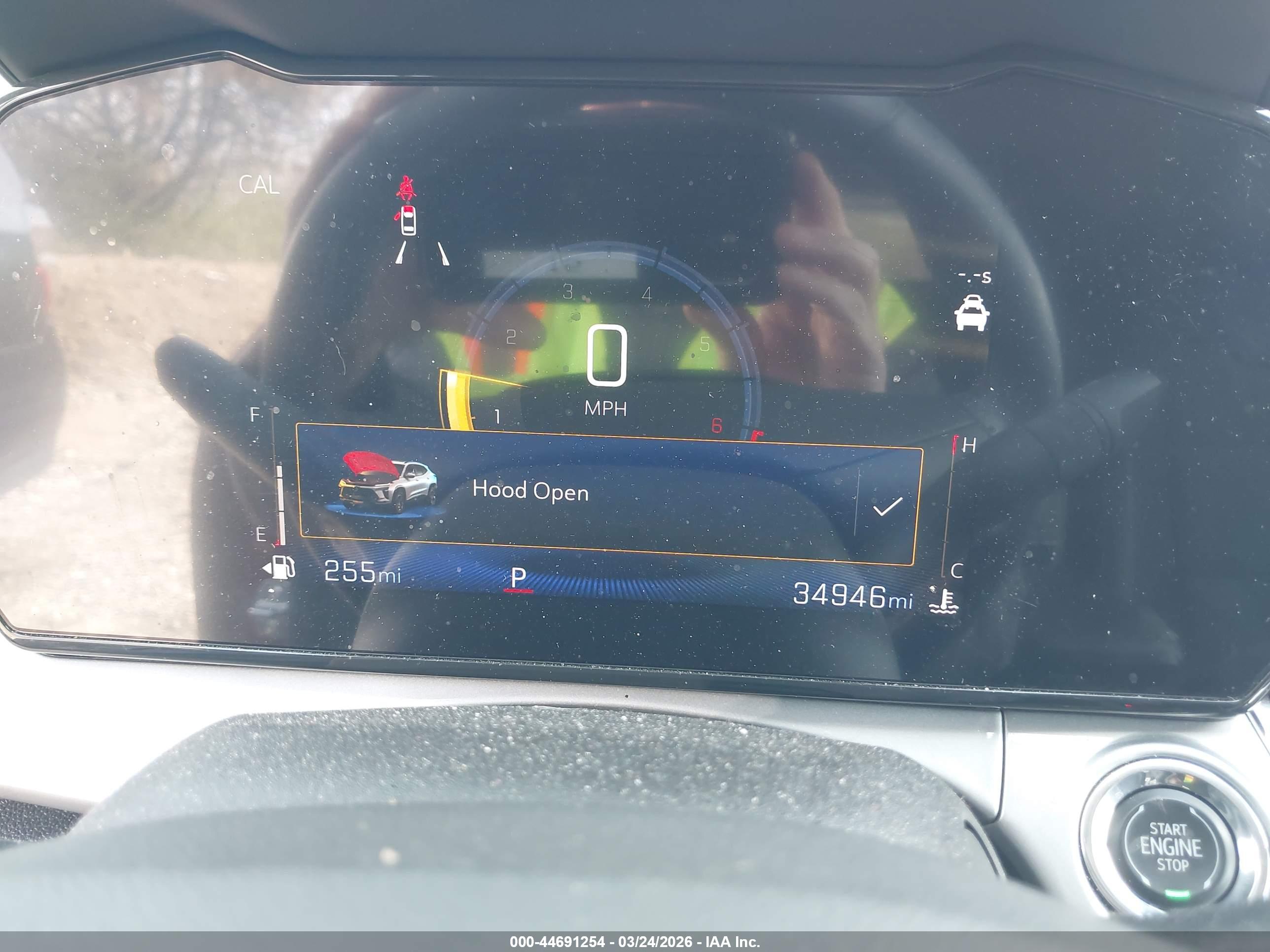 CHEVROLET TRAX image 7