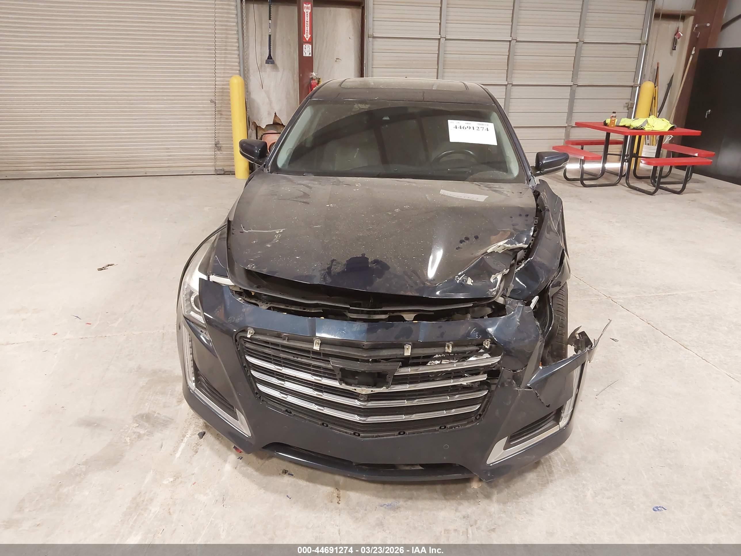 CADILLAC CTS image 6