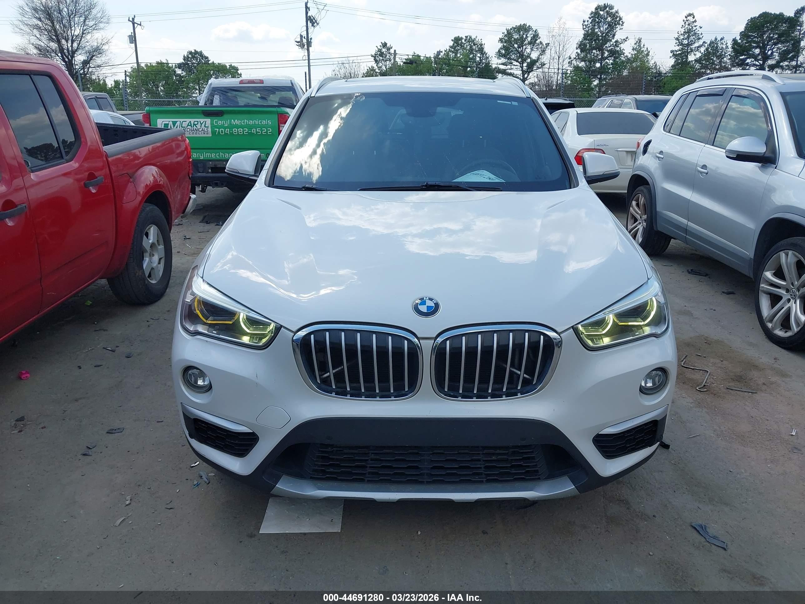 BMW X1 image 6