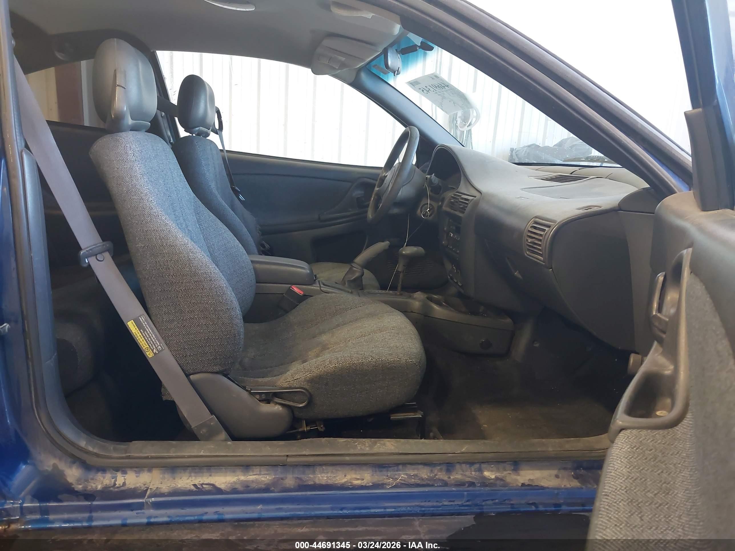 CHEVROLET CAVALIER image 5