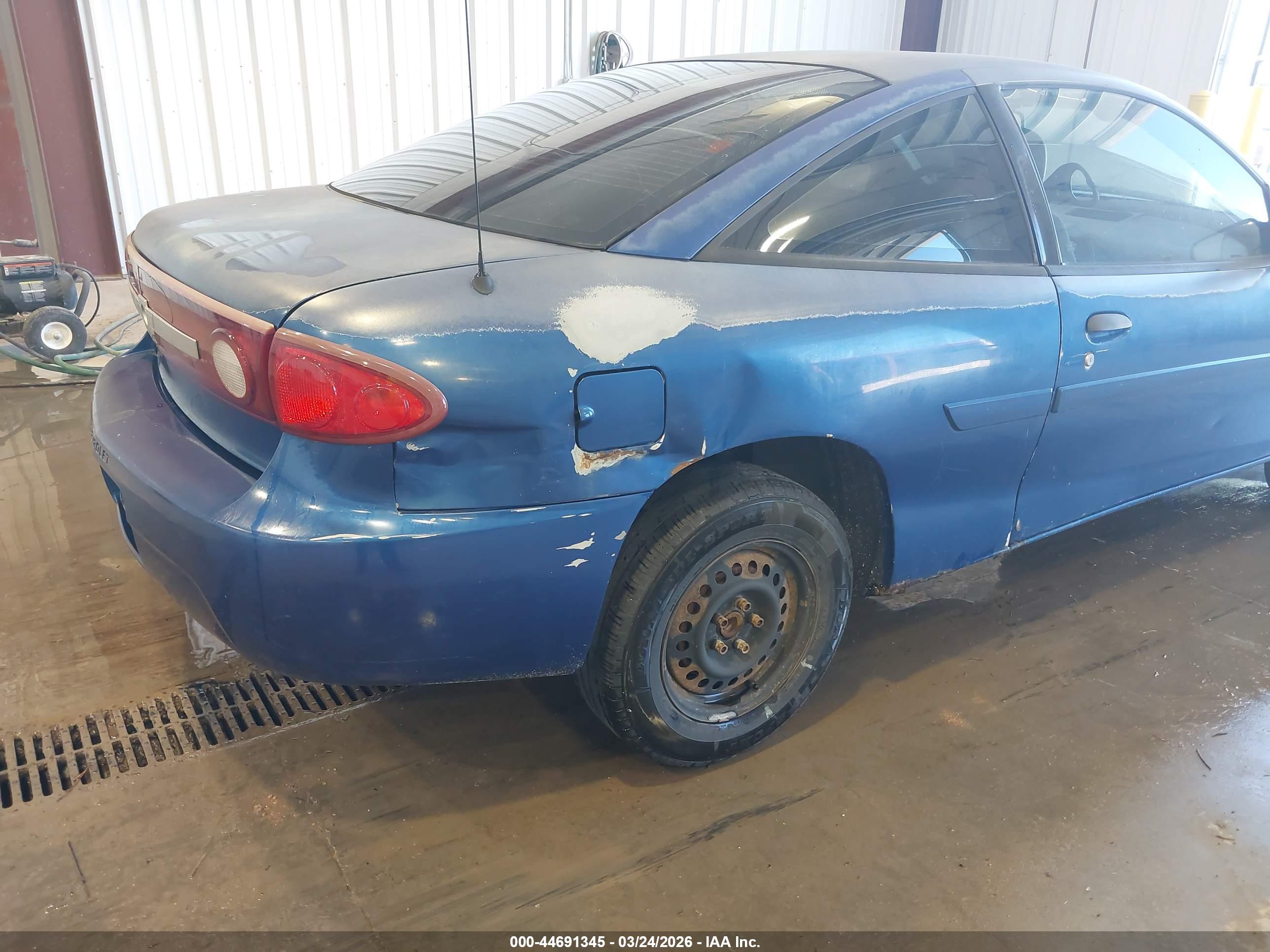 CHEVROLET CAVALIER image 6