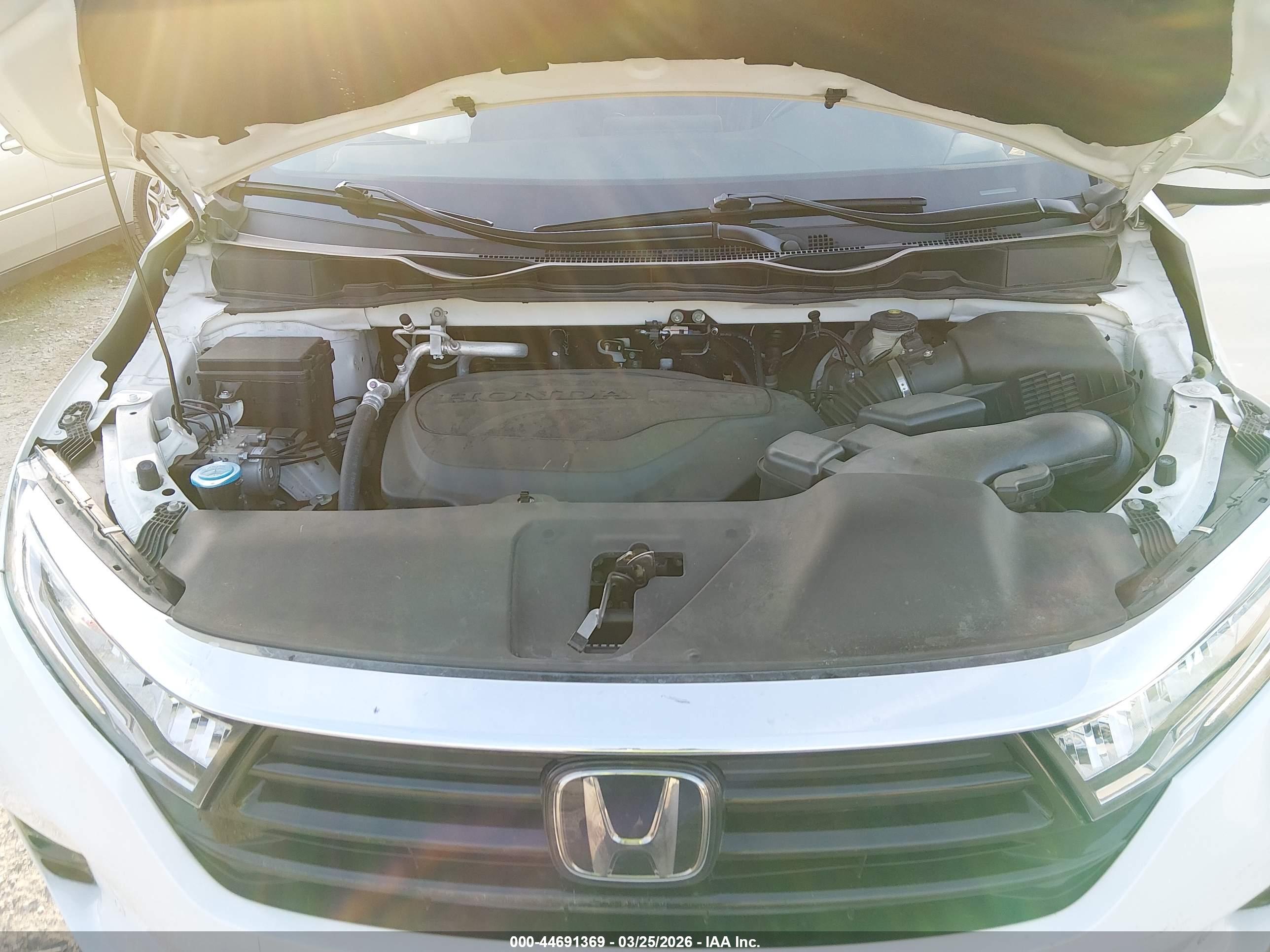 HONDA ODYSSEY image 10
