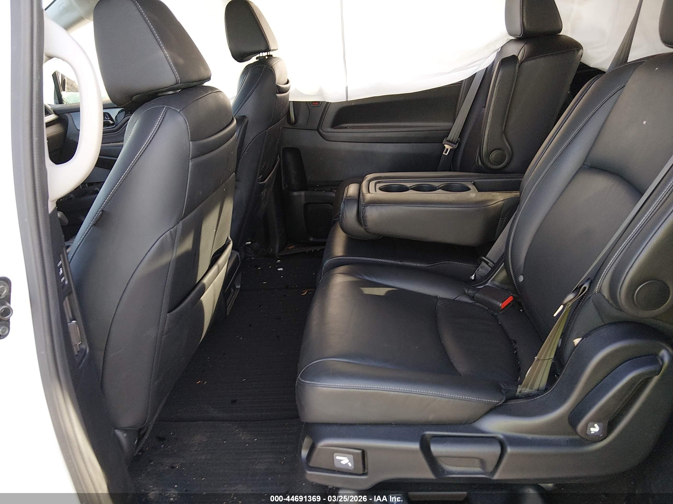 HONDA ODYSSEY image 8