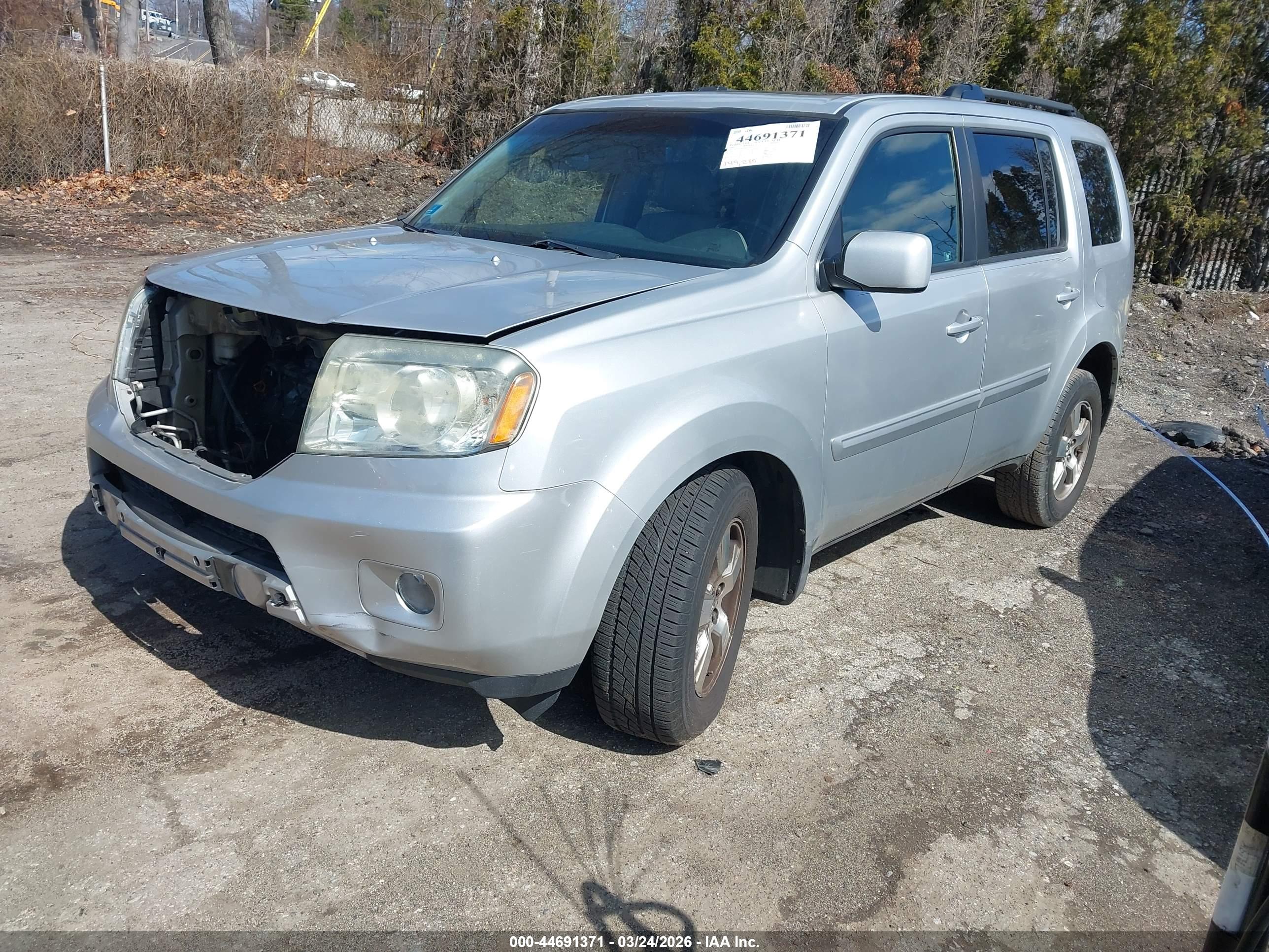 HONDA PILOT image 2