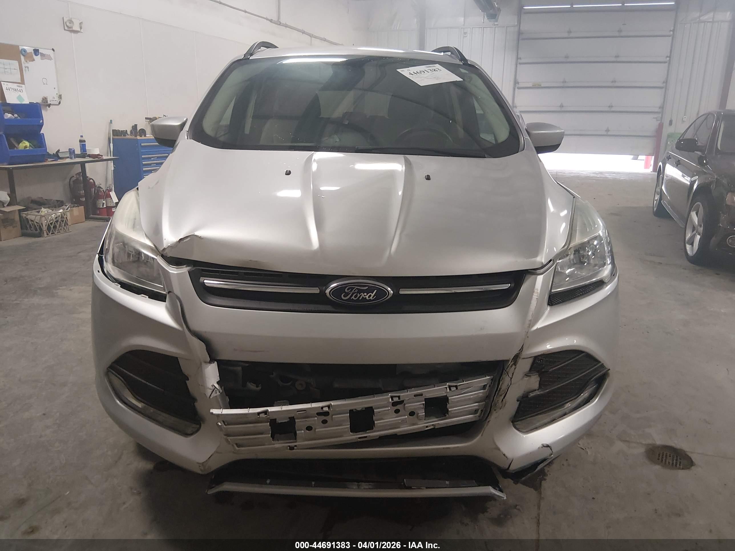 FORD ESCAPE image 6