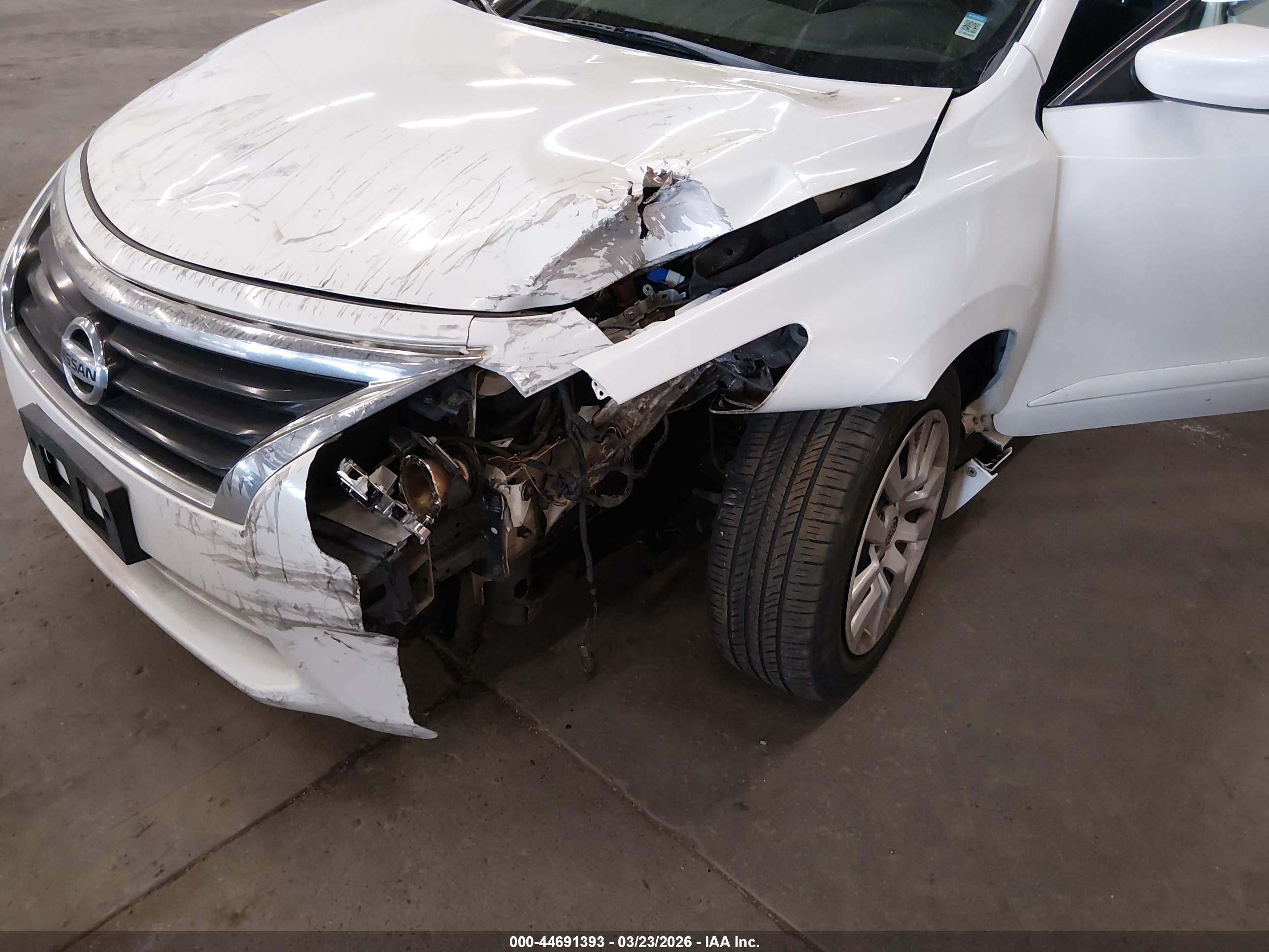 NISSAN ALTIMA image 6