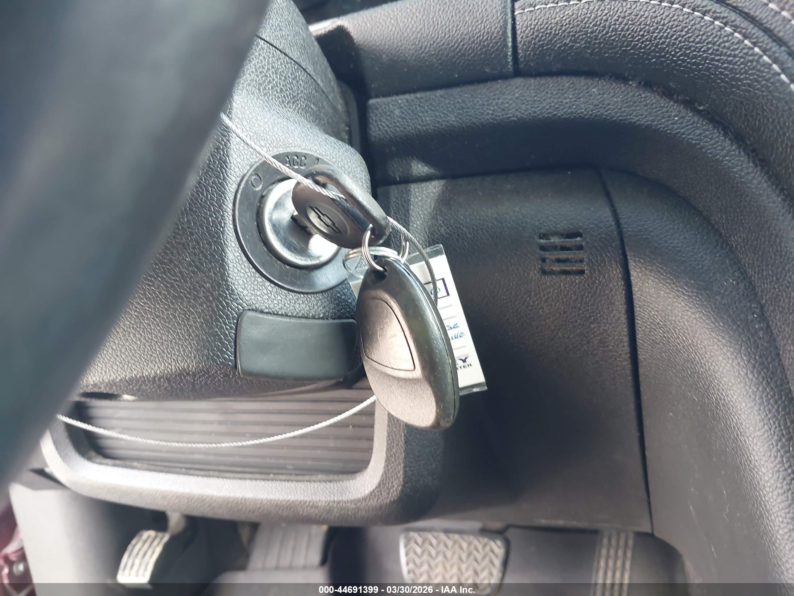 CHEVROLET TRAVERSE image 11