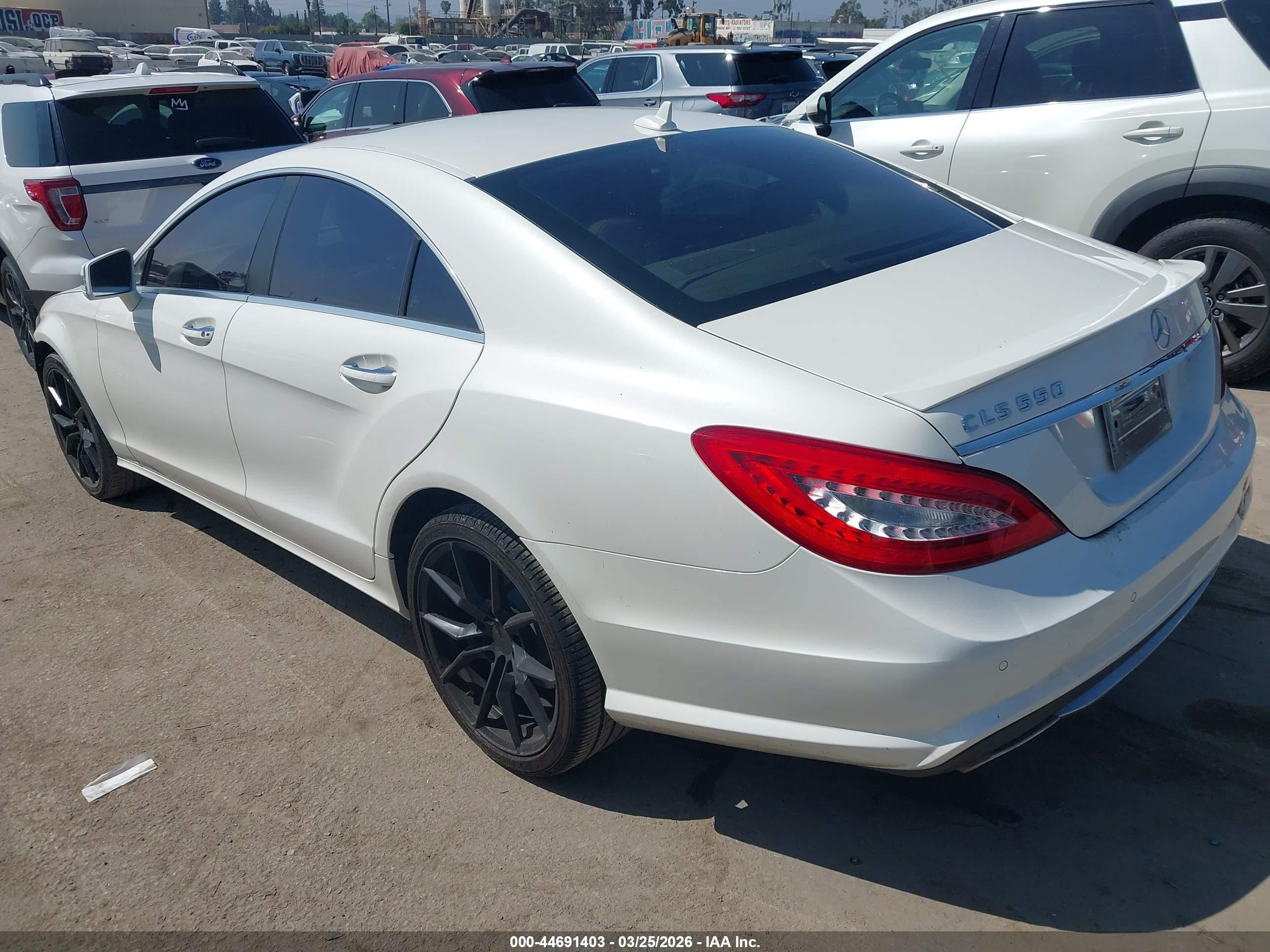 MERCEDES-BENZ CLS image 3