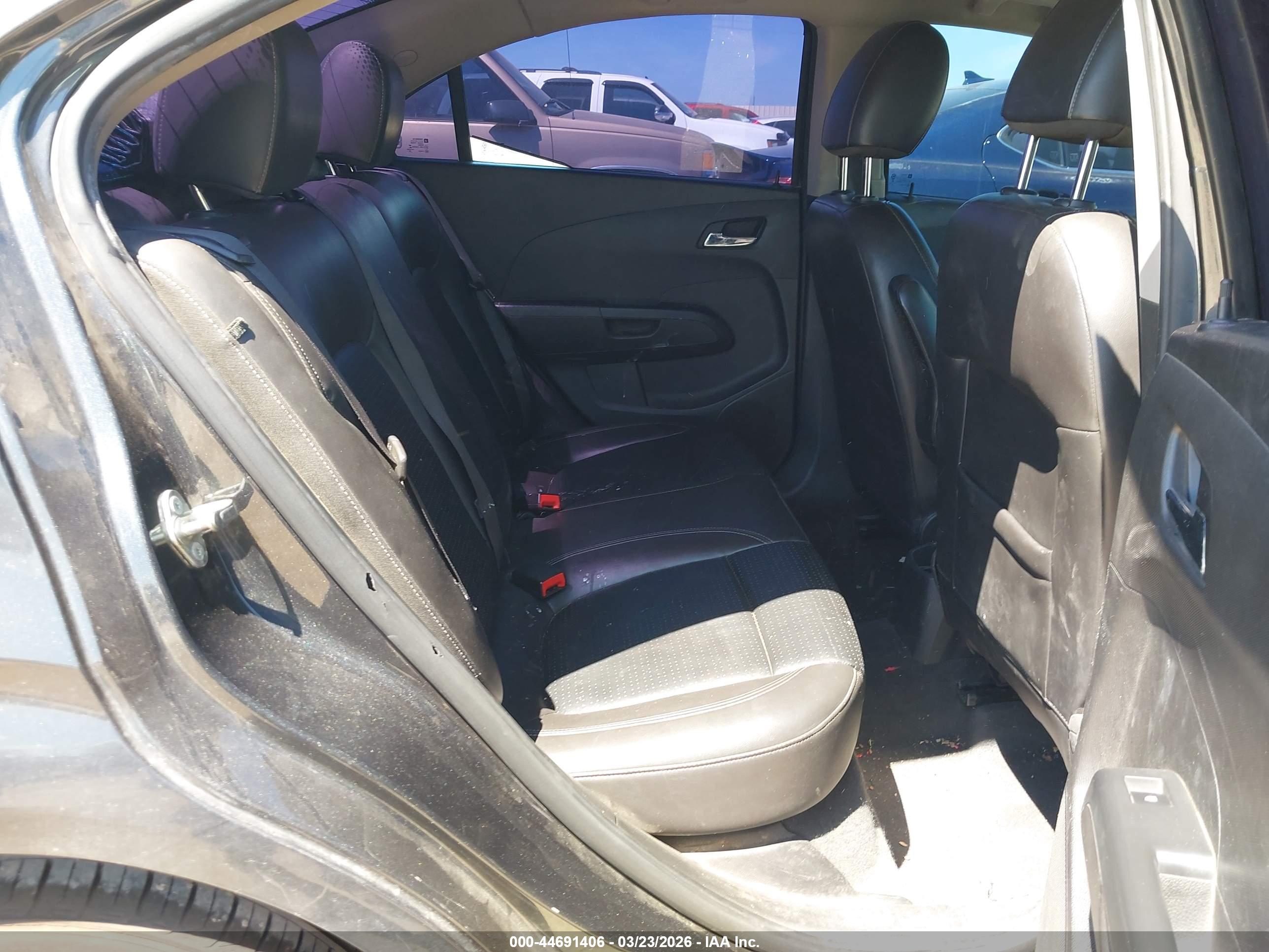 CHEVROLET SONIC image 8